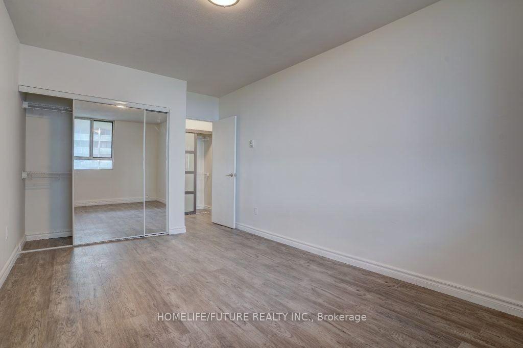 Photo 3 of Unit 1406, 3 Massey Square, Toronto, Crescent Town — HOMEH