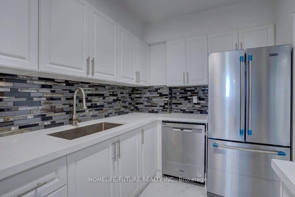 Photo 15 of Unit 1406, 3 Massey Square, Toronto, Crescent Town — HOMEH