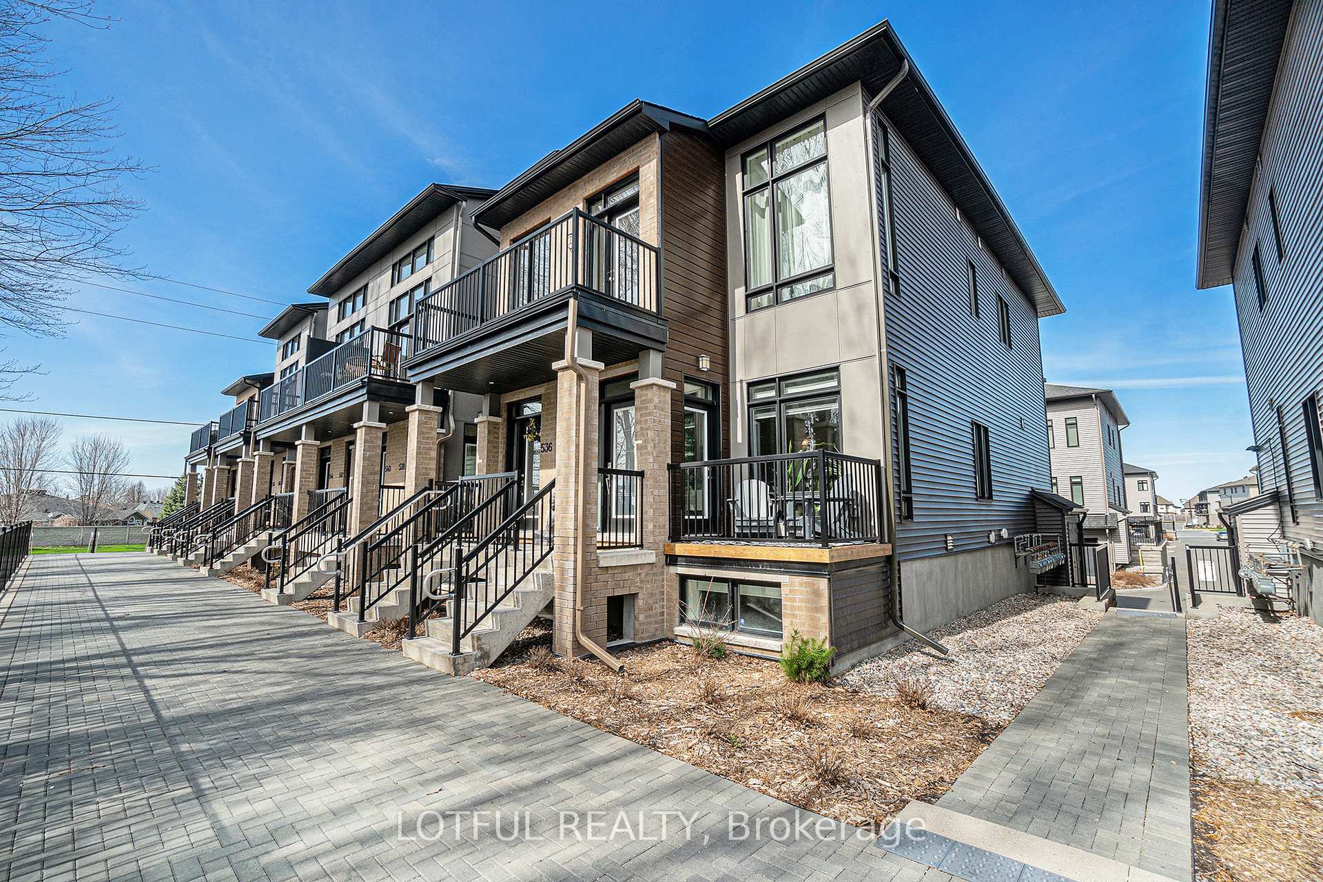 Photo 1 of Unit 34, 534 Crescendo Private, Ottawa, Riverside South/Gloucester Glen — HOMEH