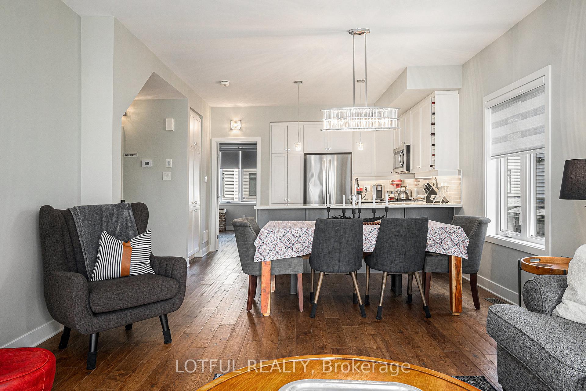 Photo 6 of Unit 34, 534 Crescendo Private, Ottawa, Riverside South/Gloucester Glen — HOMEH