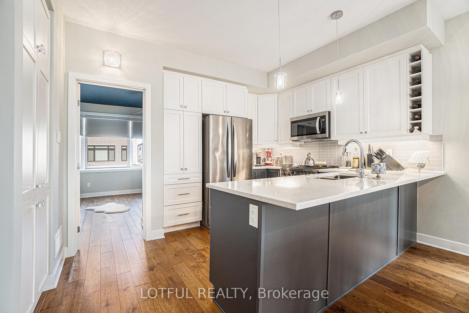 Photo 9 of Unit 34, 534 Crescendo Private, Ottawa, Riverside South/Gloucester Glen — HOMEH