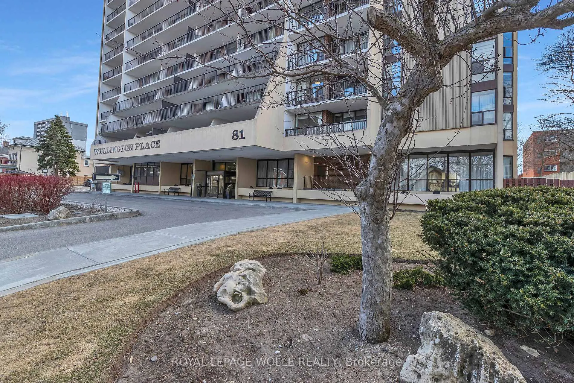 Photo 29 of Unit 702, 81 Church Street, Kitchener — HOMEH