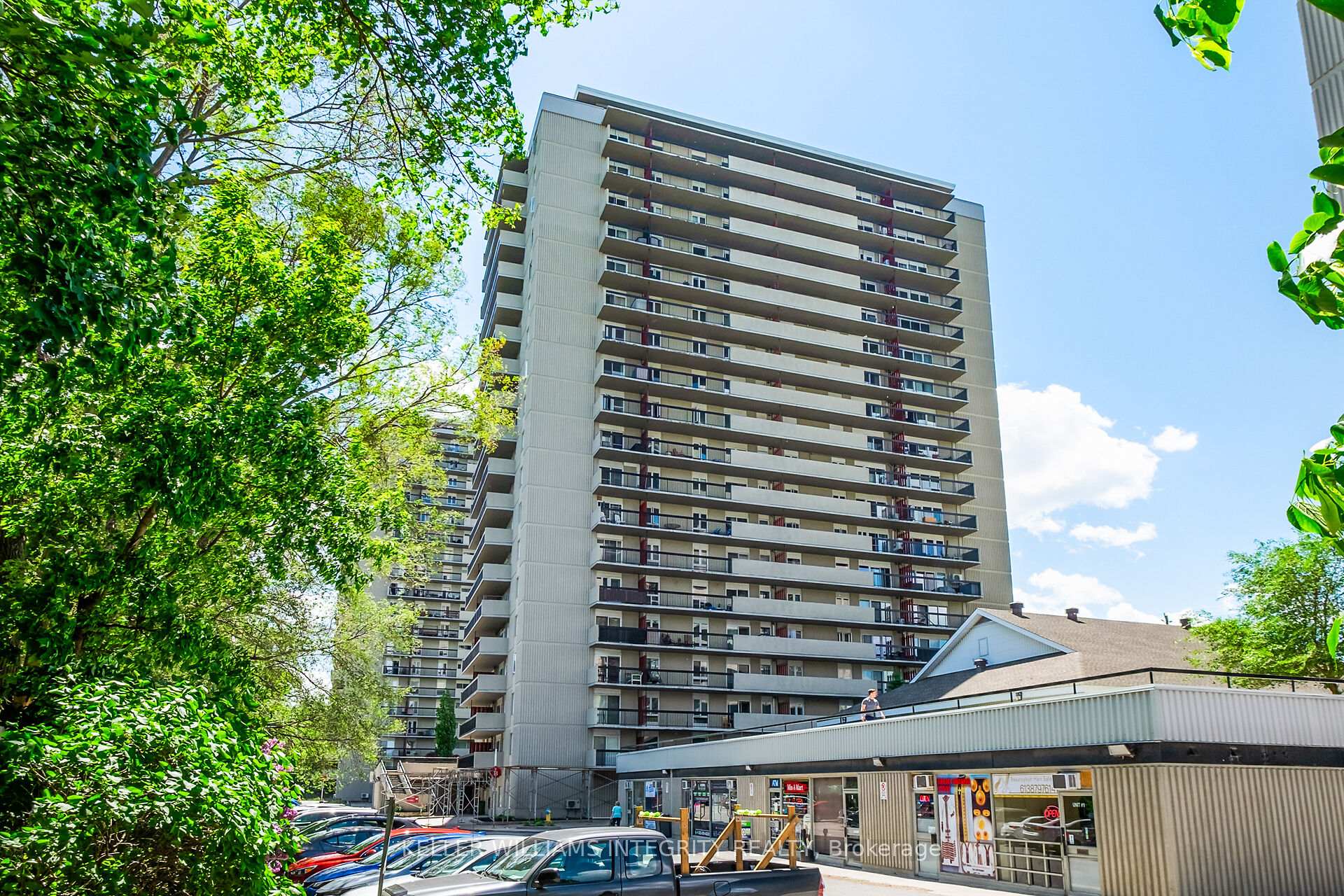 Photo 1 of Unit 408, 158A Mcarthur Avenue, Ottawa, Vanier — HOMEH
