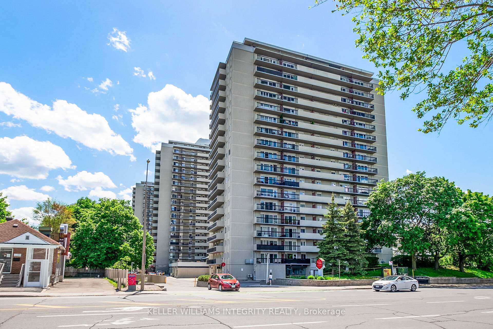 Photo 2 of Unit 408, 158A Mcarthur Avenue, Ottawa, Vanier — HOMEH
