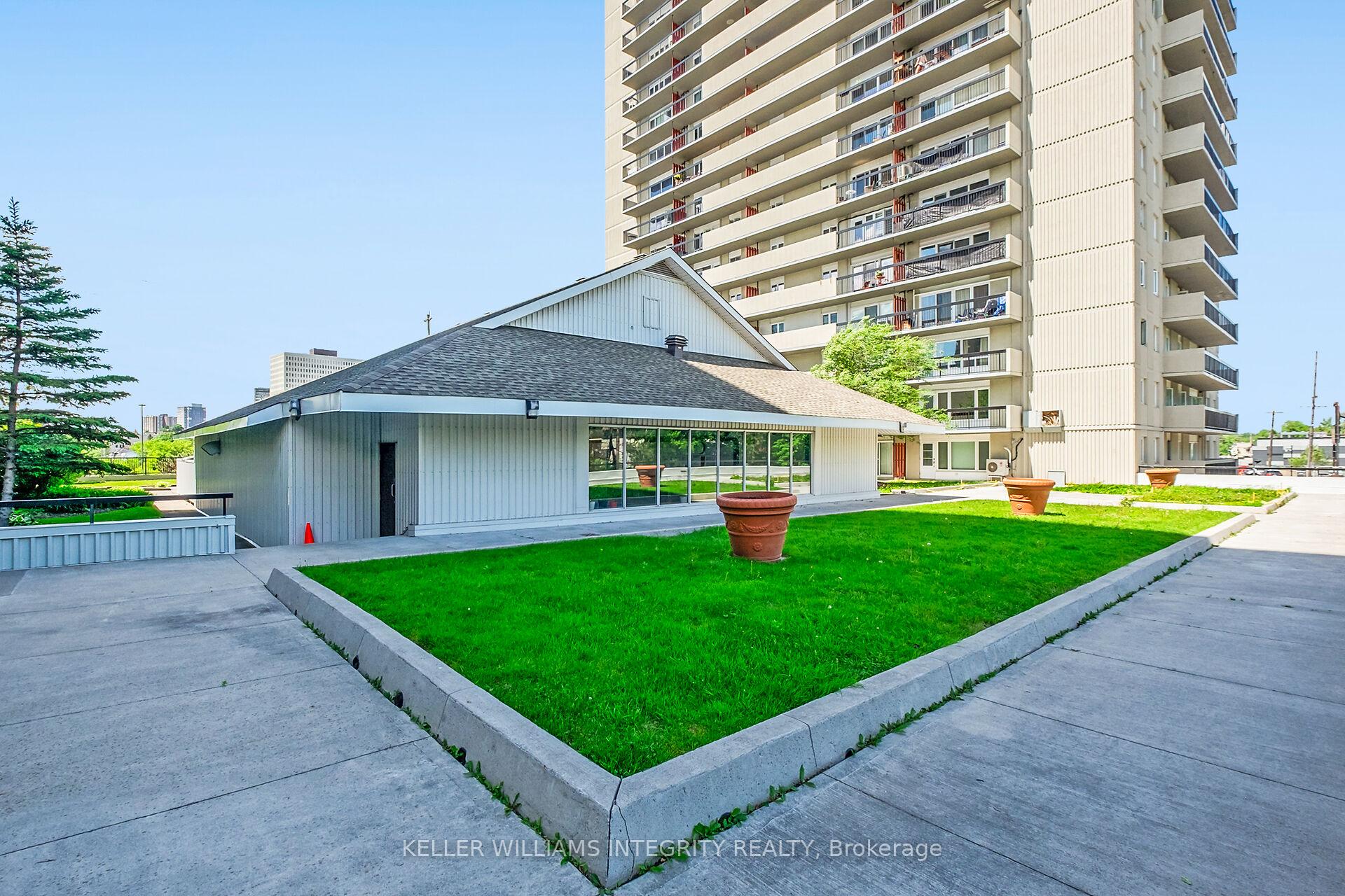 Photo 38 of Unit 408, 158A Mcarthur Avenue, Ottawa, Vanier — HOMEH