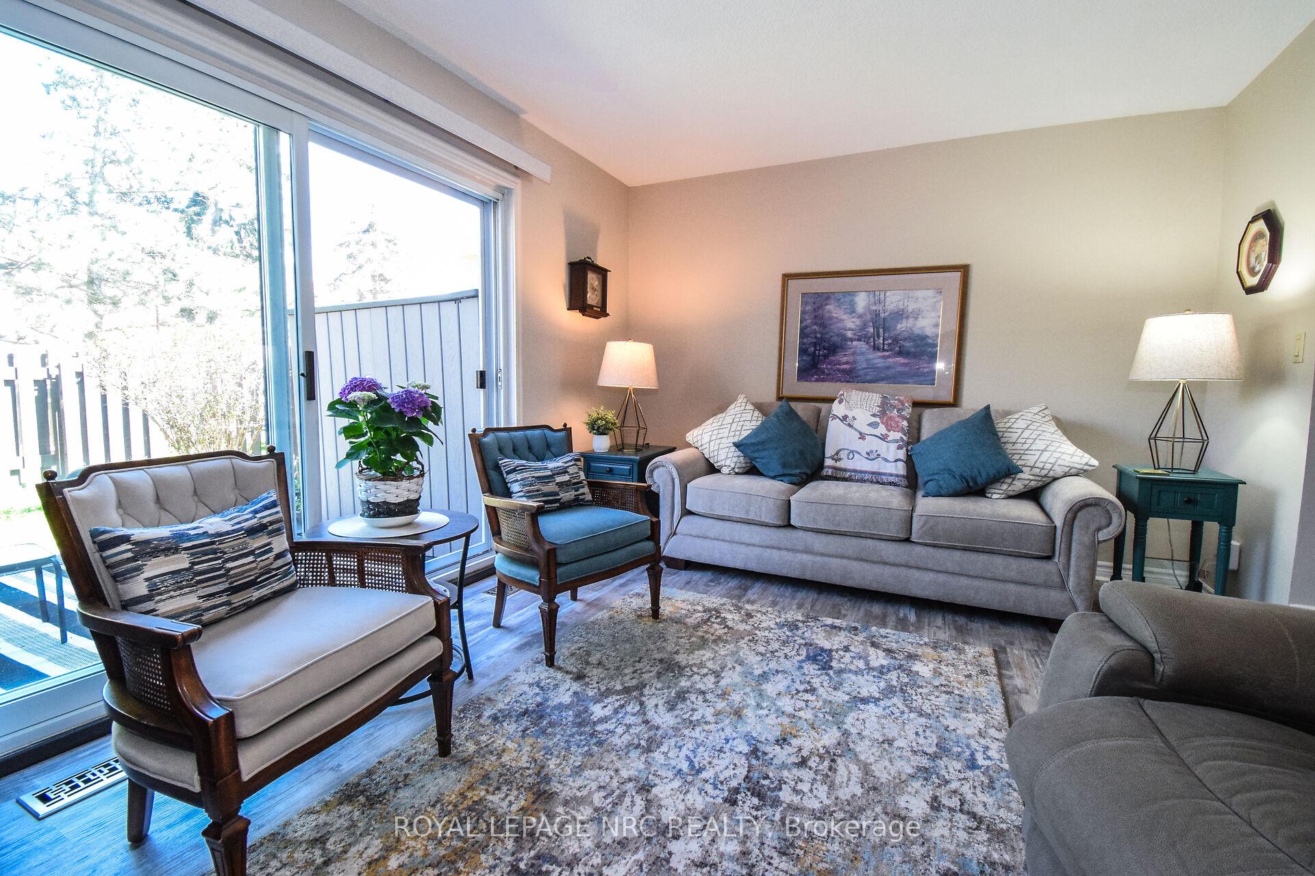 Photo 16 of Unit 9, 50 Lakeshore Road, St. Catharines, Lakeport — HOMEH
