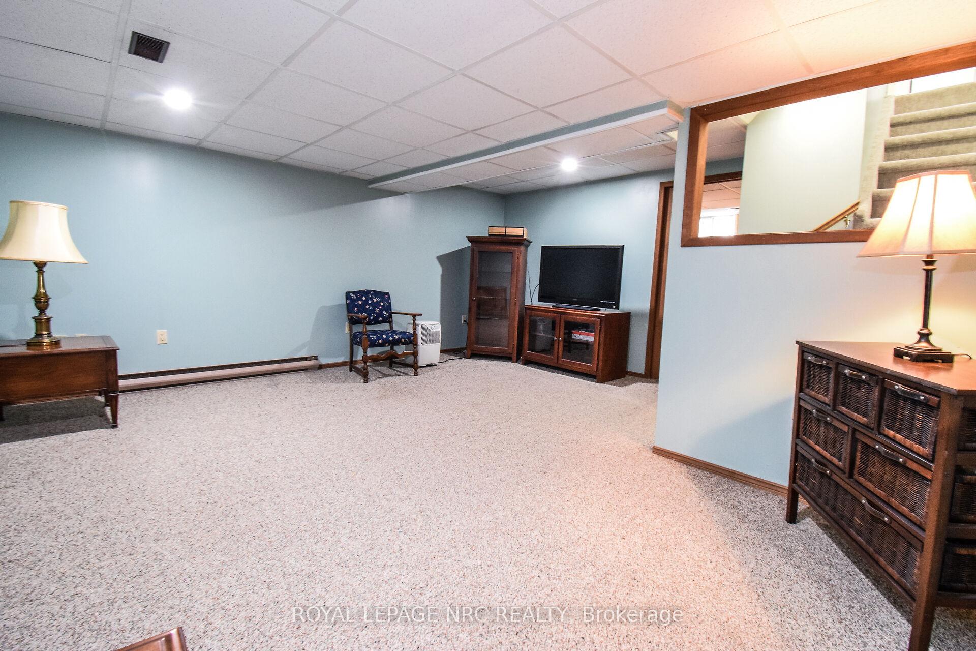 Photo 31 of Unit 9, 50 Lakeshore Road, St. Catharines, Lakeport — HOMEH