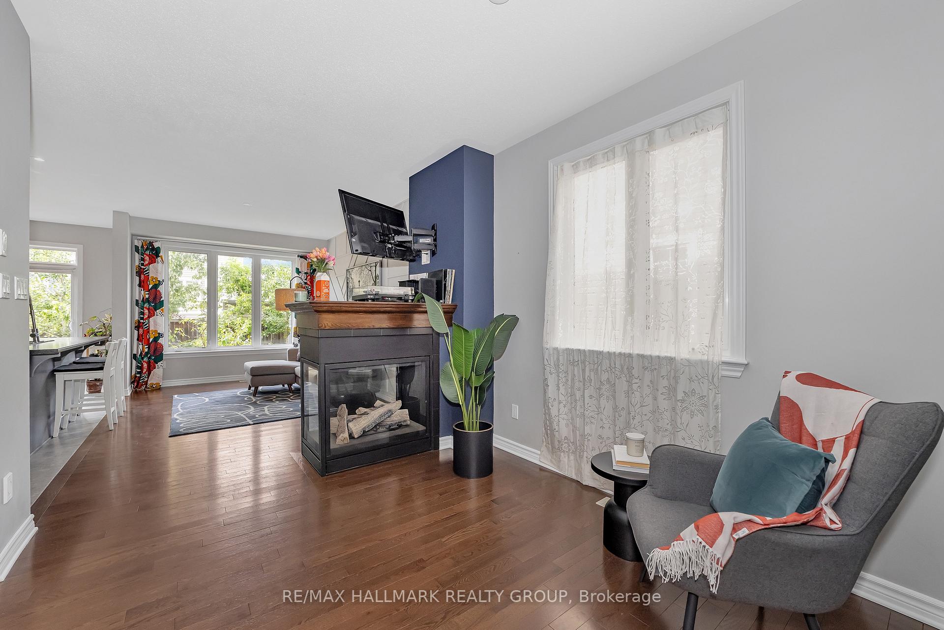 Photo 7 of 771 Hazelnut Crescent, Ottawa, Blossom Park/Kemp Park/Findlay Creek — HOMEH