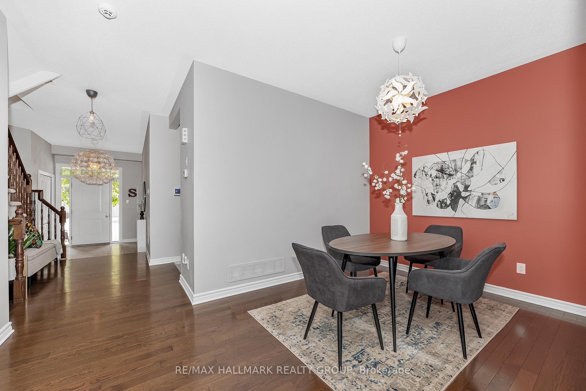 Photo 3 of 771 Hazelnut Crescent, Ottawa, Blossom Park/Kemp Park/Findlay Creek — HOMEH