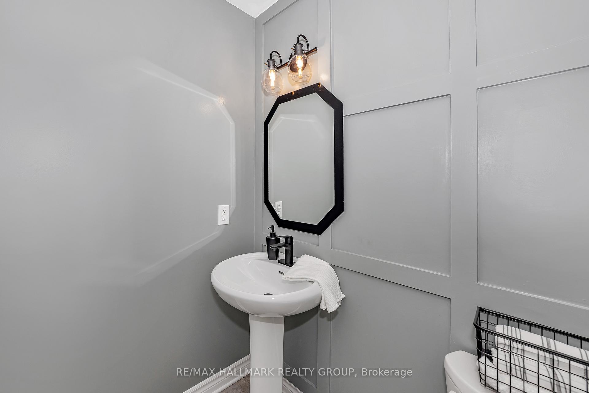 Photo 10 of 771 Hazelnut Crescent, Ottawa, Blossom Park/Kemp Park/Findlay Creek — HOMEH