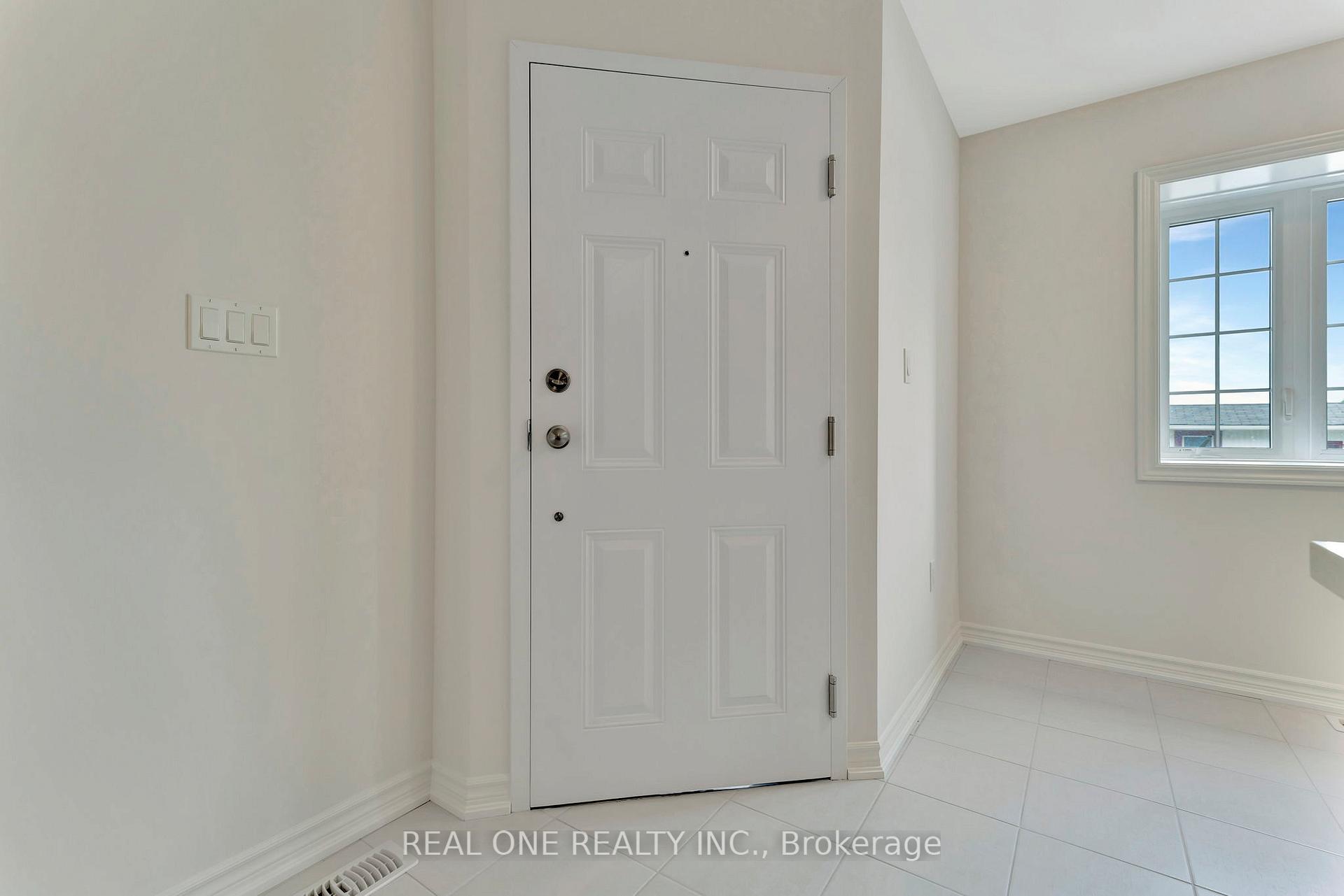 Photo 9 of Unit 26B, 85 Mullin Drive, Guelph, Victoria North — HOMEH