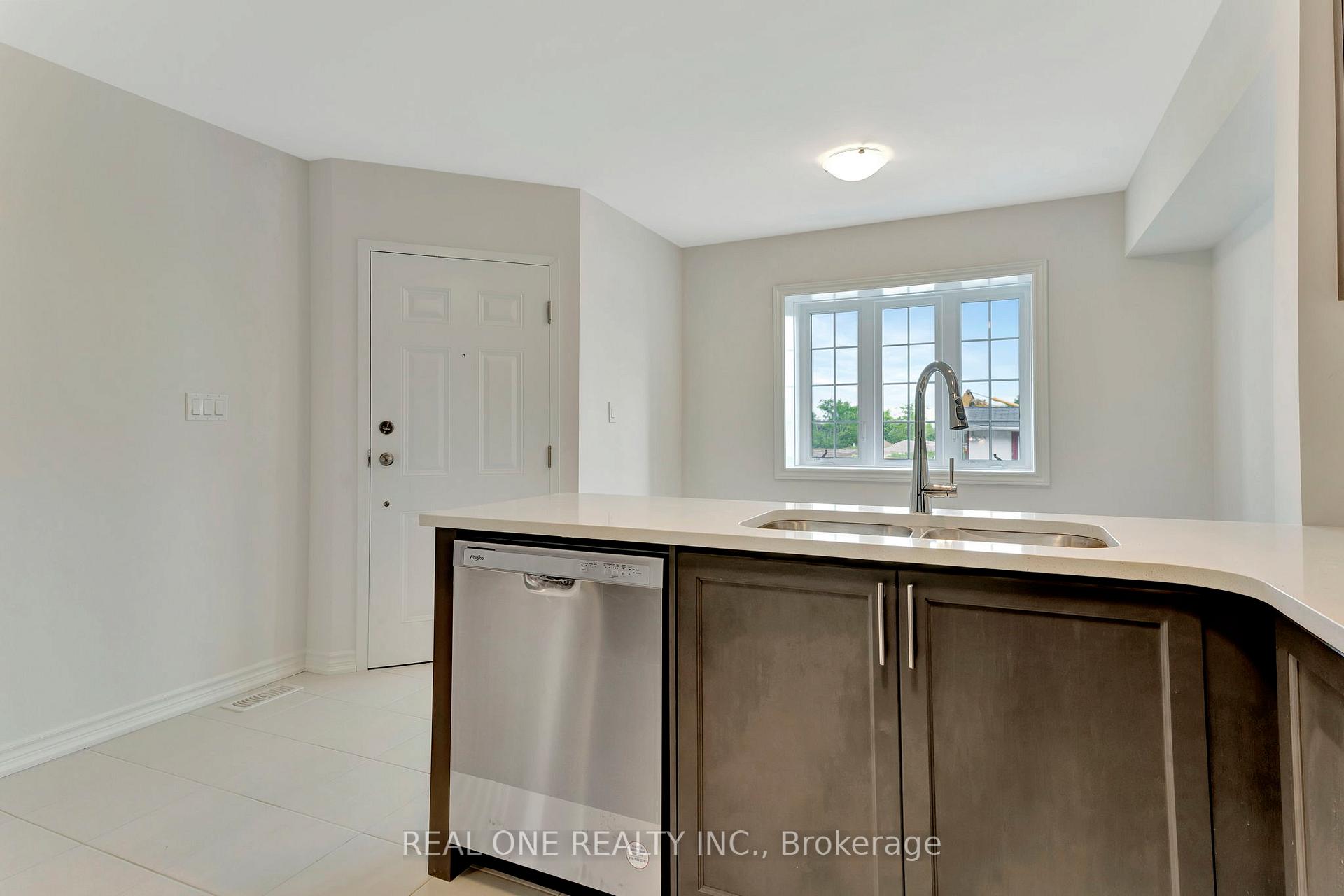 Photo 14 of Unit 26B, 85 Mullin Drive, Guelph, Victoria North — HOMEH