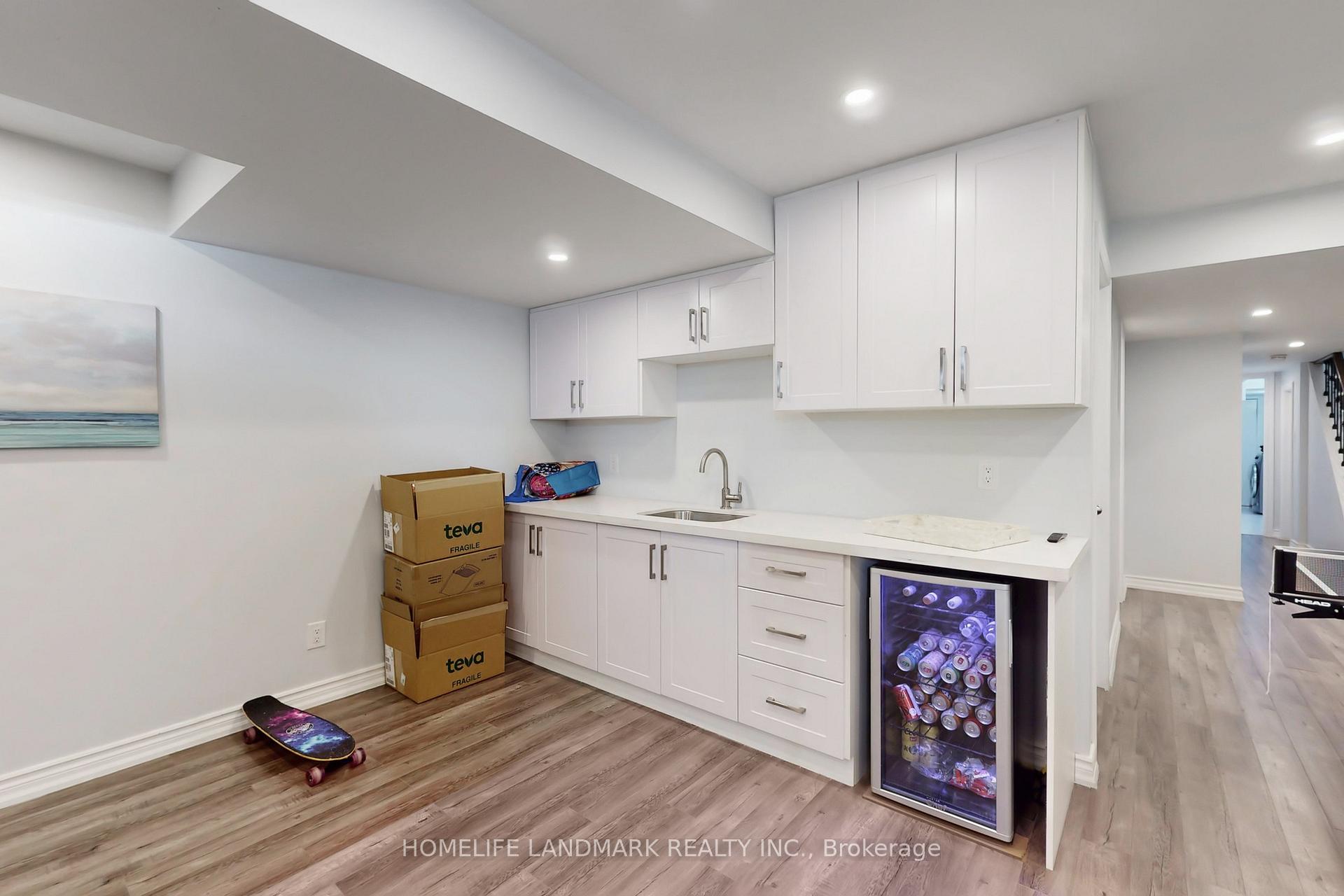 Photo 33 of 390 Chouinard Way, Aurora, Rural Aurora — HOMEH