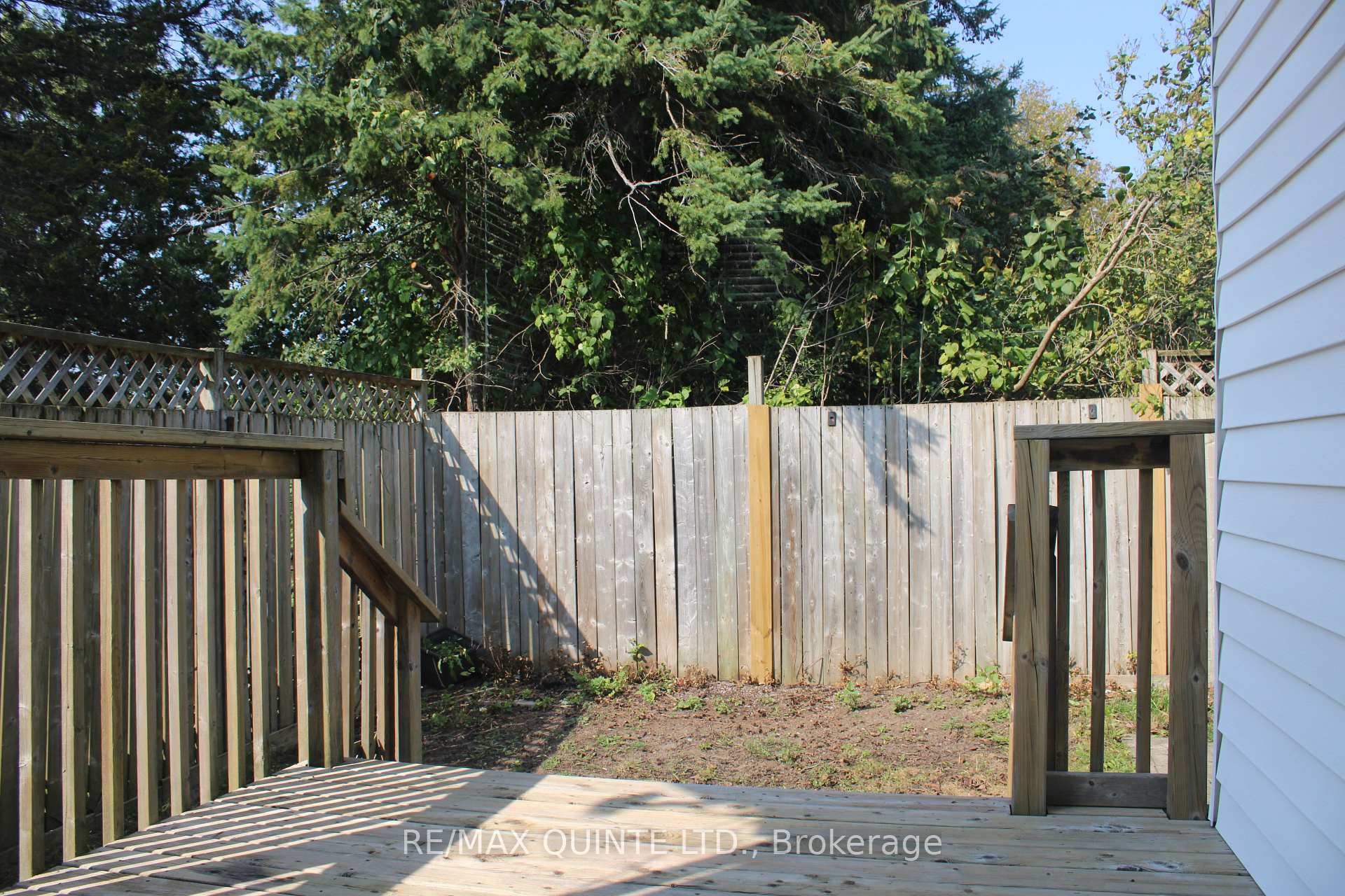 Photo 2 of 34 North Park Gardens, Belleville, Belleville Ward — HOMEH