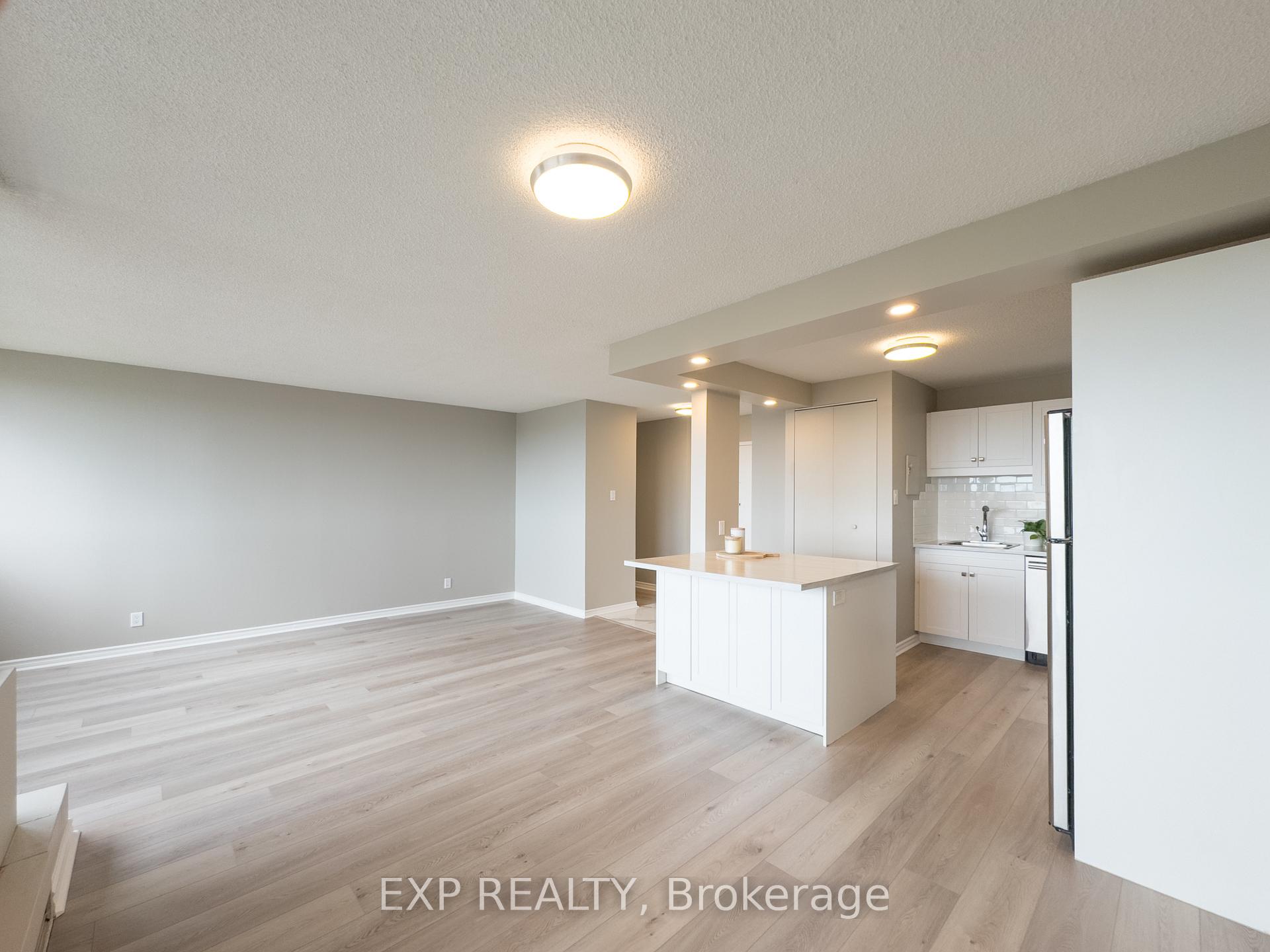 Photo 12 of Unit 808, 1285 Cahill Drive E, Ottawa, South Keys — HOMEH