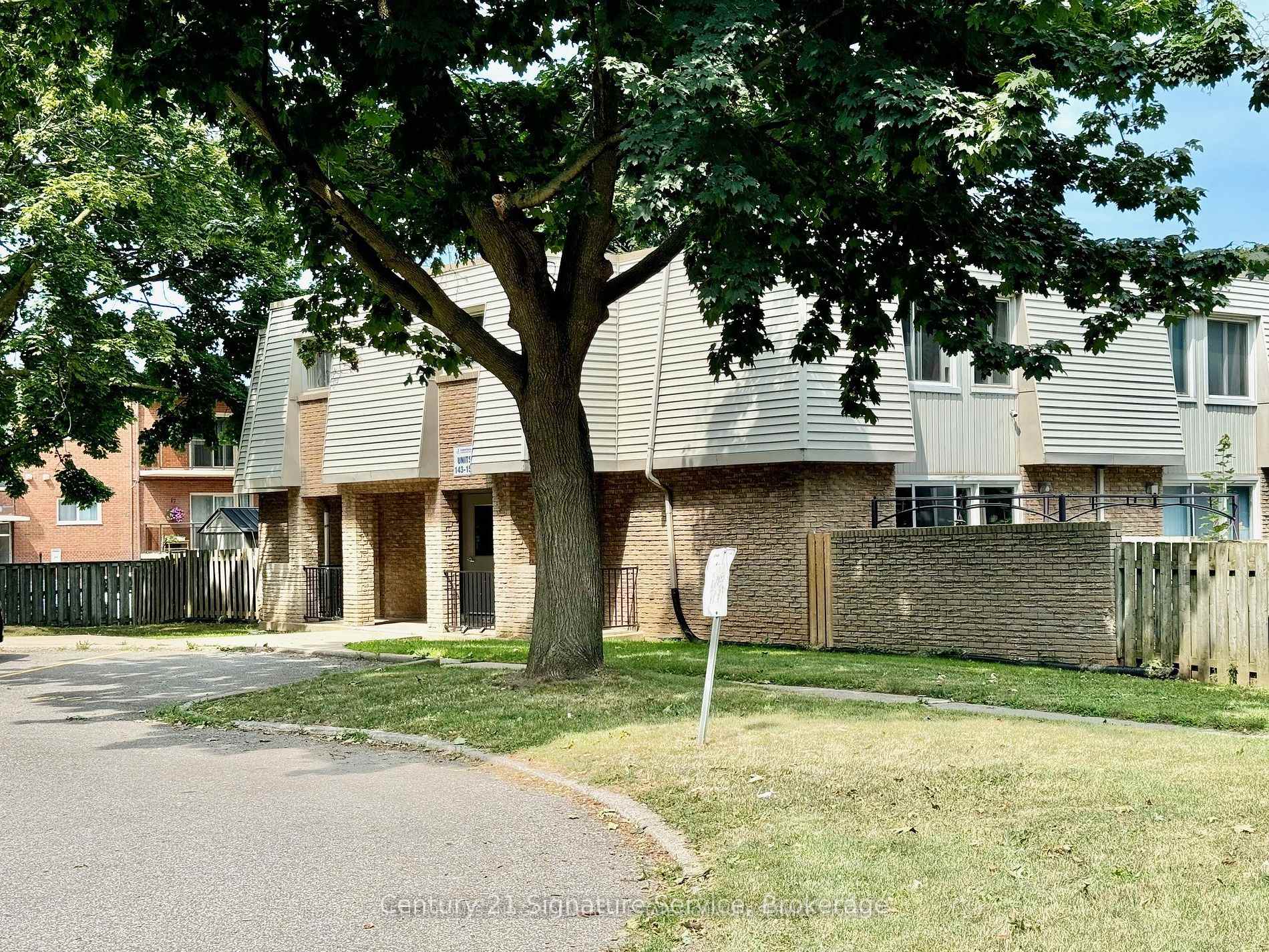 Photo 1 of Unit 149, 17 Old Pine Trail E, St. Catharines, Carlton/Bunting — HOMEH
