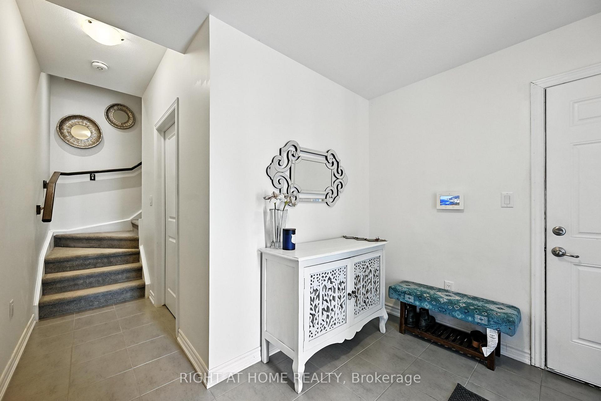 Photo 4 of Unit 29, 377 Glancaster Road, Hamilton, Villages of Glancaster — HOMEH