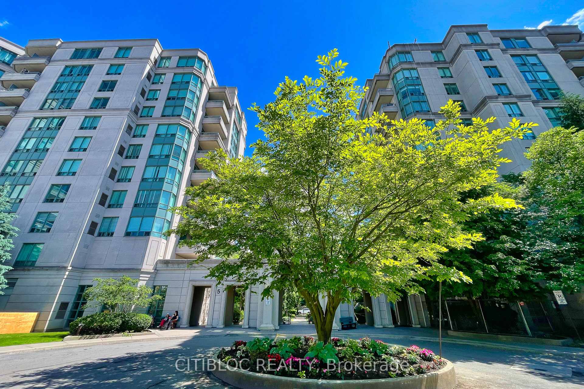 Photo 1 of Unit 508, 1 Emerald Lane, Vaughan, Crestwood-Springfarm-Yorkhill — HOMEH