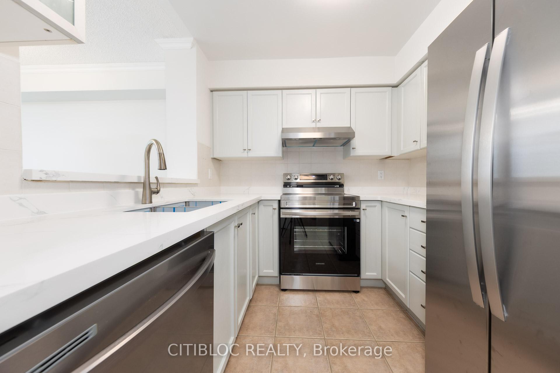 Photo 6 of Unit 508, 1 Emerald Lane, Vaughan, Crestwood-Springfarm-Yorkhill — HOMEH