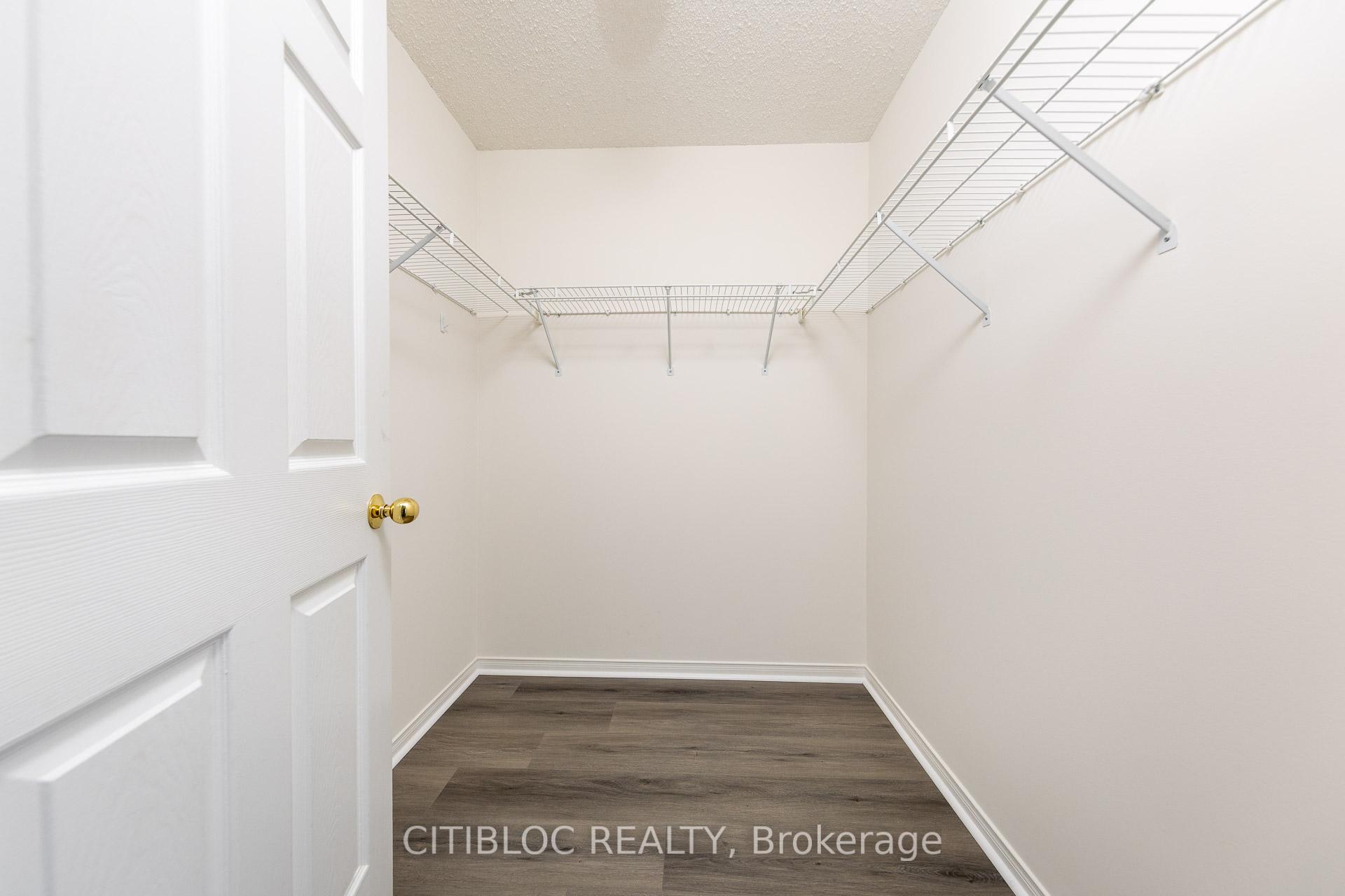 Photo 12 of Unit 508, 1 Emerald Lane, Vaughan, Crestwood-Springfarm-Yorkhill — HOMEH