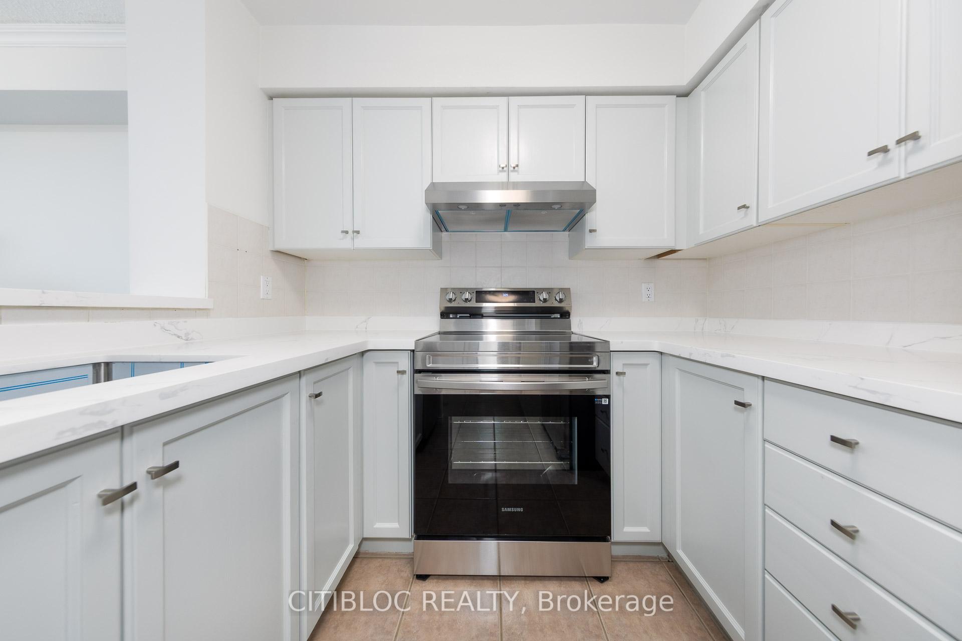 Photo 18 of Unit 508, 1 Emerald Lane, Vaughan, Crestwood-Springfarm-Yorkhill — HOMEH