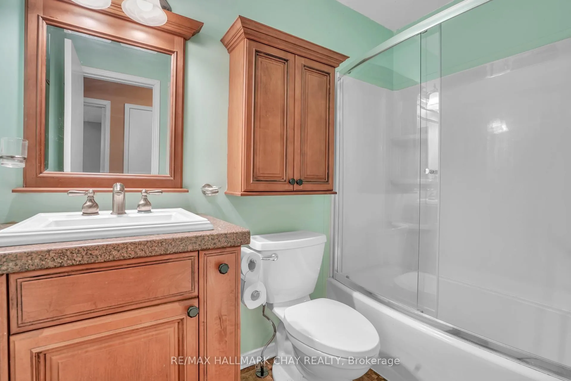 Photo 15 of Unit 14, 502 Essa Road, Barrie, Holly — HOMEH