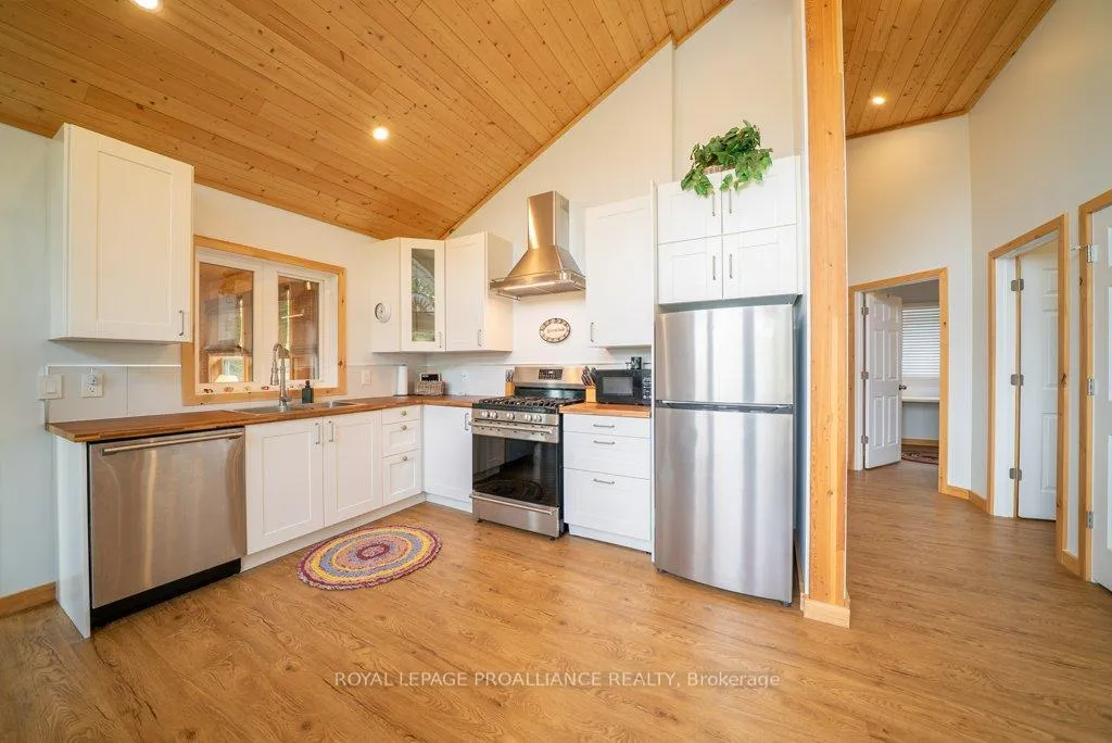 Photo 12 of 1053C Granite Terrace Lane, Frontenac, Frontenac North — HOMEH