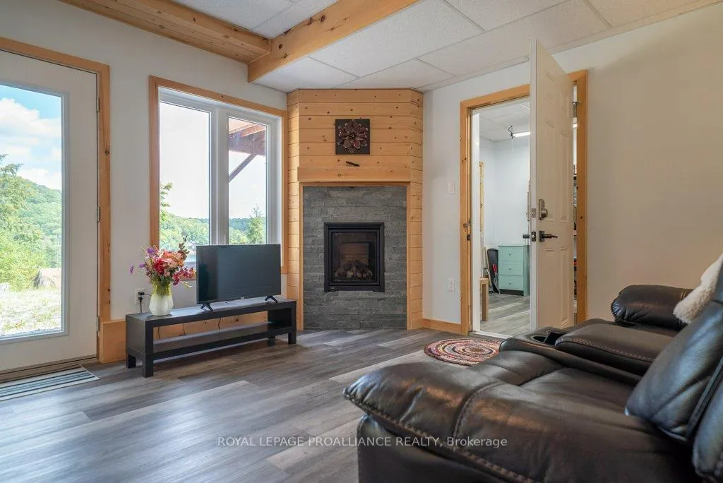 Photo 32 of 1053C Granite Terrace Lane, Frontenac, Frontenac North — HOMEH