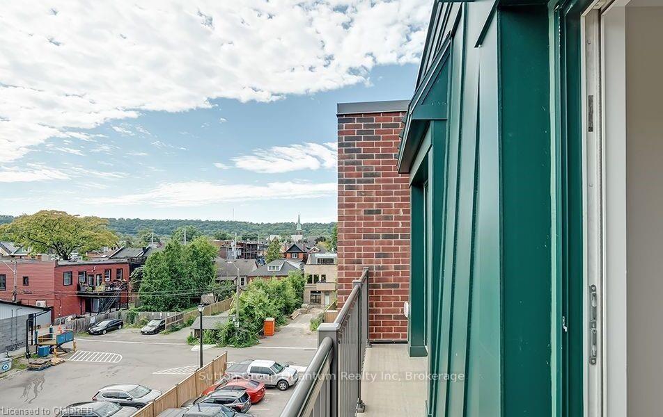 Photo 13 of Unit 303, 12 Blanshard Street, Hamilton, Kirkendall — HOMEH