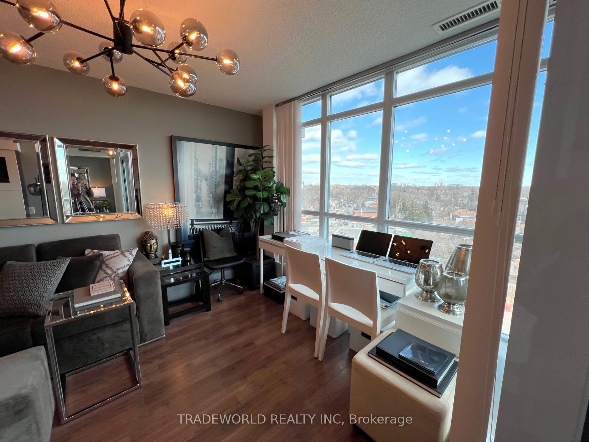 Photo 4 of Unit 804, 1048 Broadview Avenue, Toronto, Broadview North — HOMEH