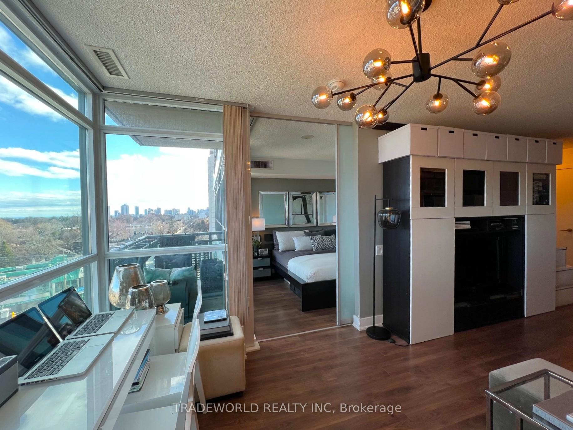 Photo 6 of Unit 804, 1048 Broadview Avenue, Toronto, Broadview North — HOMEH