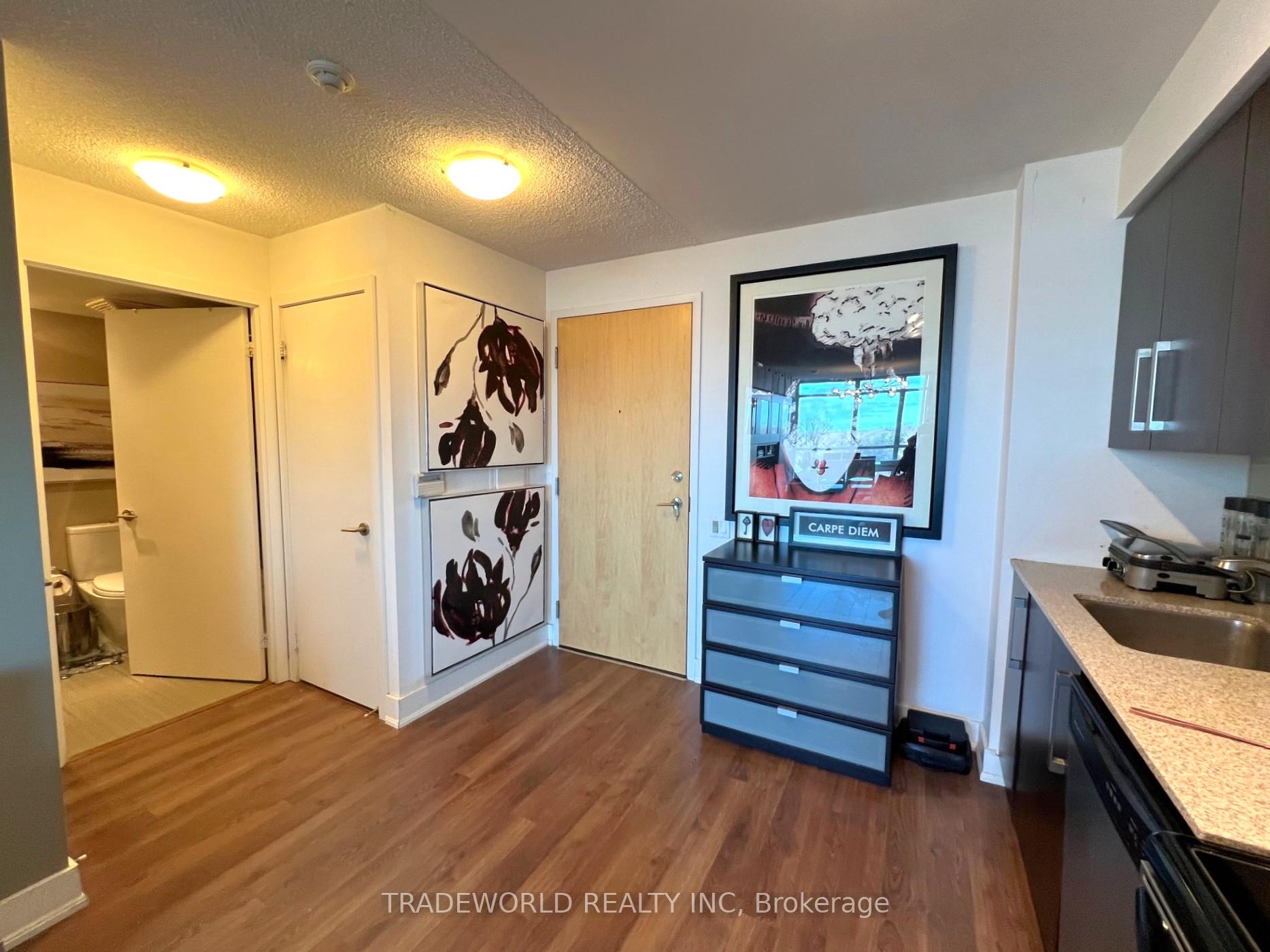 Photo 10 of Unit 804, 1048 Broadview Avenue, Toronto, Broadview North — HOMEH