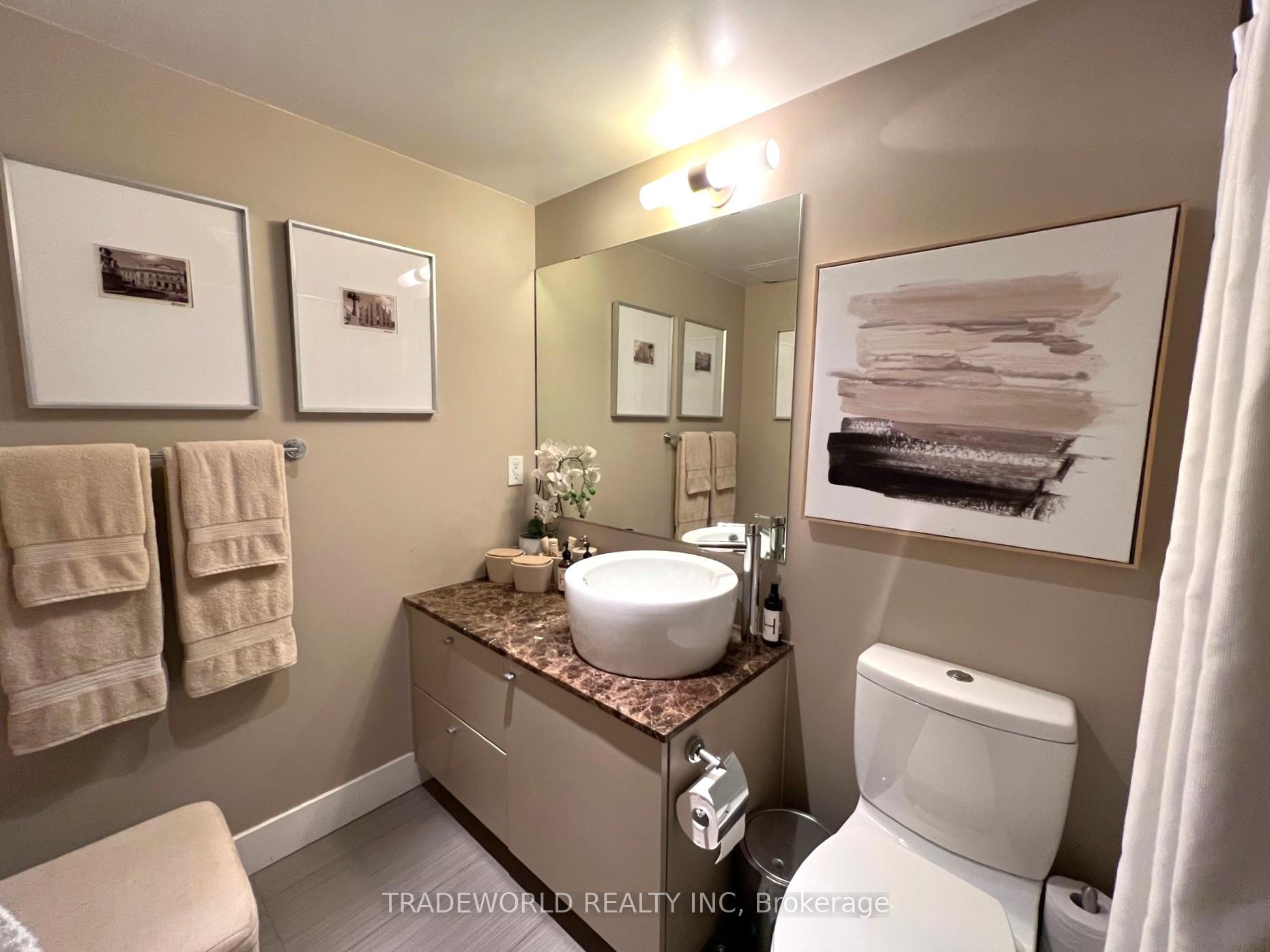 Photo 12 of Unit 804, 1048 Broadview Avenue, Toronto, Broadview North — HOMEH