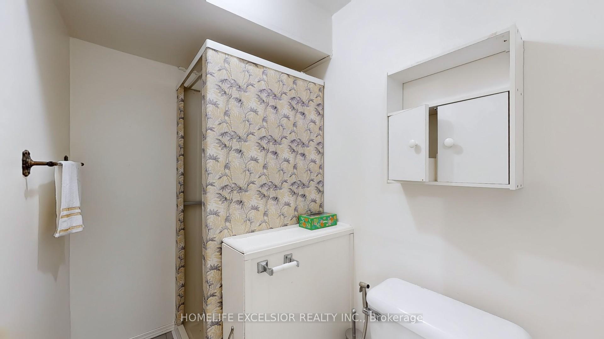 Photo 22 of Unit 33, 618 Barton Street, Hamilton, Stoney Creek — HOMEH