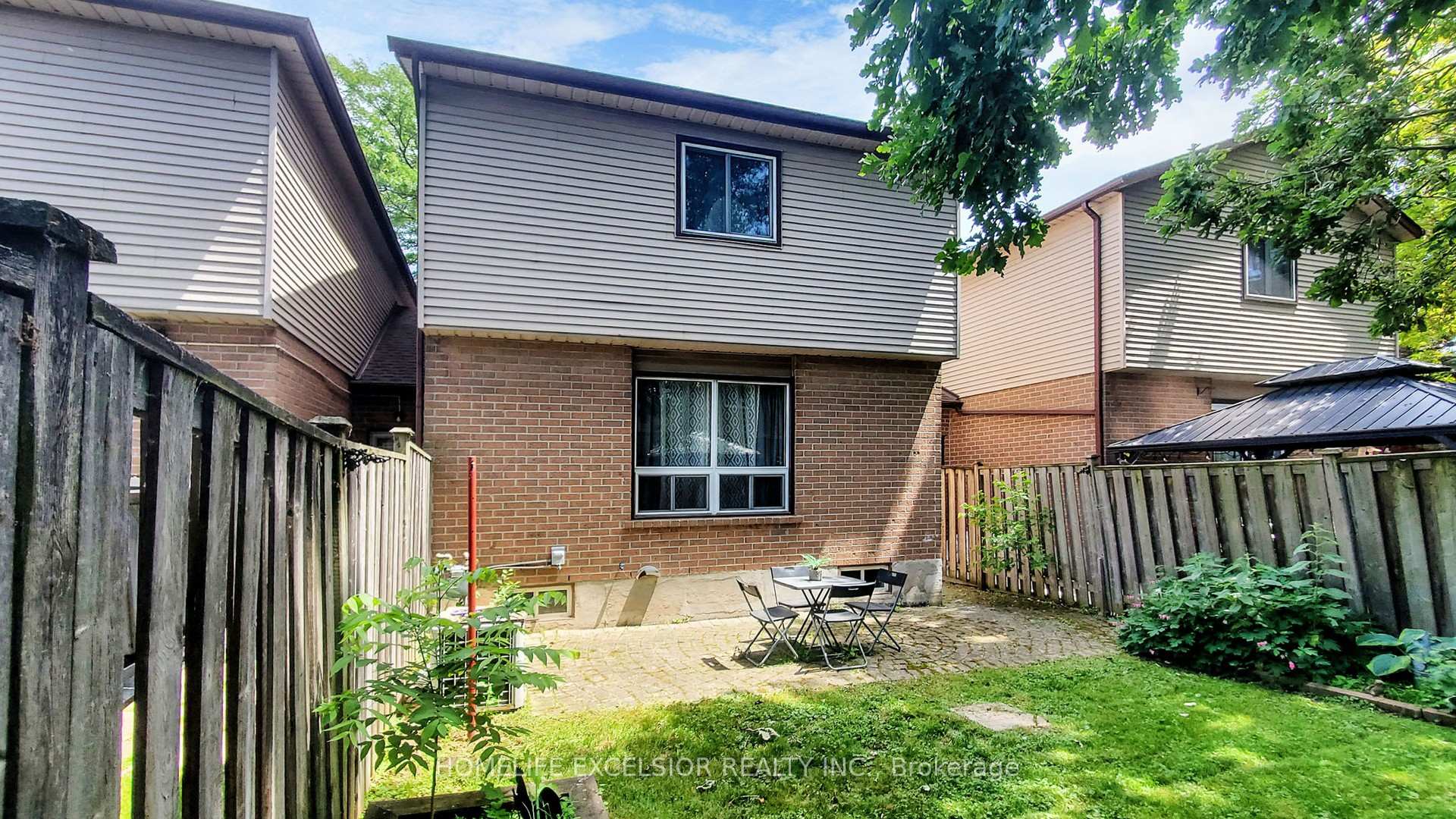 Photo 23 of Unit 33, 618 Barton Street, Hamilton, Stoney Creek — HOMEH