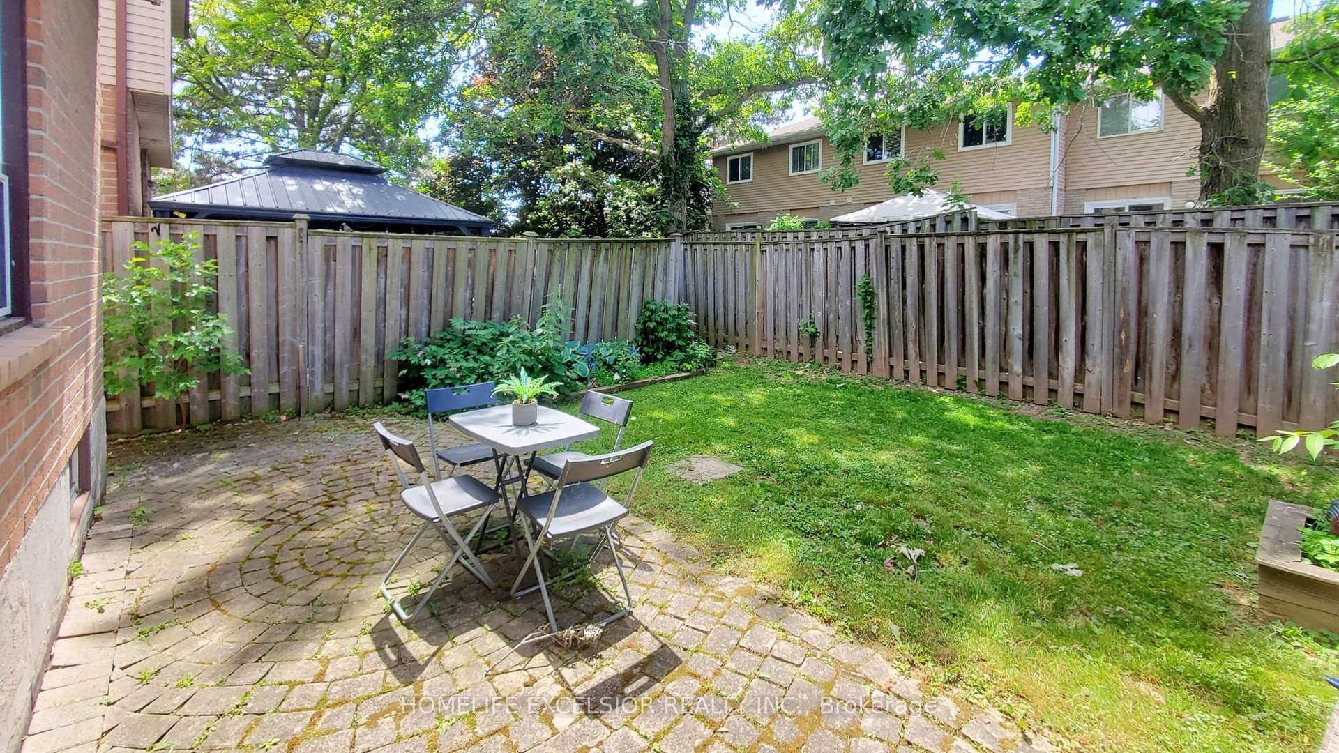 Photo 25 of Unit 33, 618 Barton Street, Hamilton, Stoney Creek — HOMEH