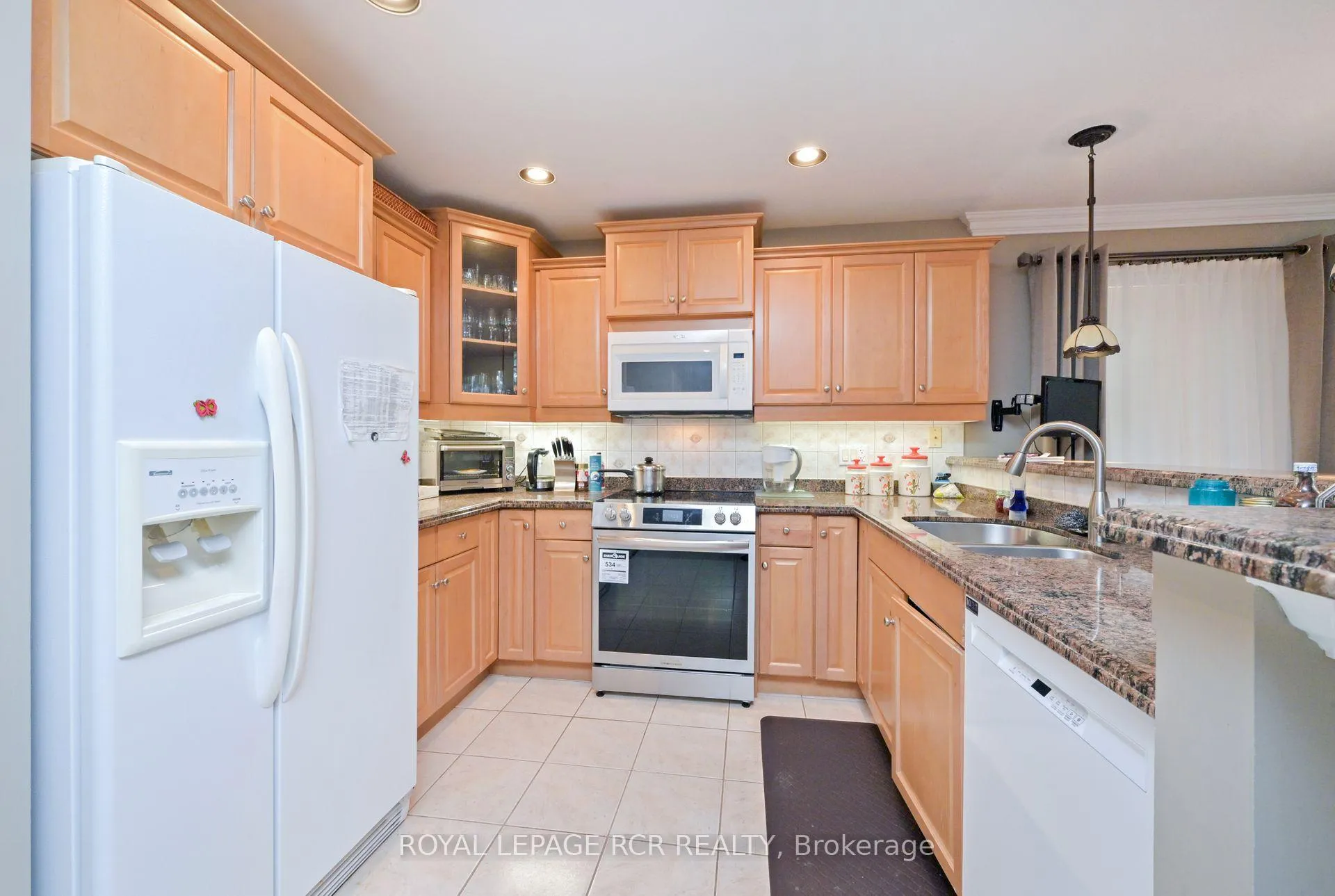 Photo 7 of 11 Montebello Terrace, New Tecumseth, Alliston — HOMEH