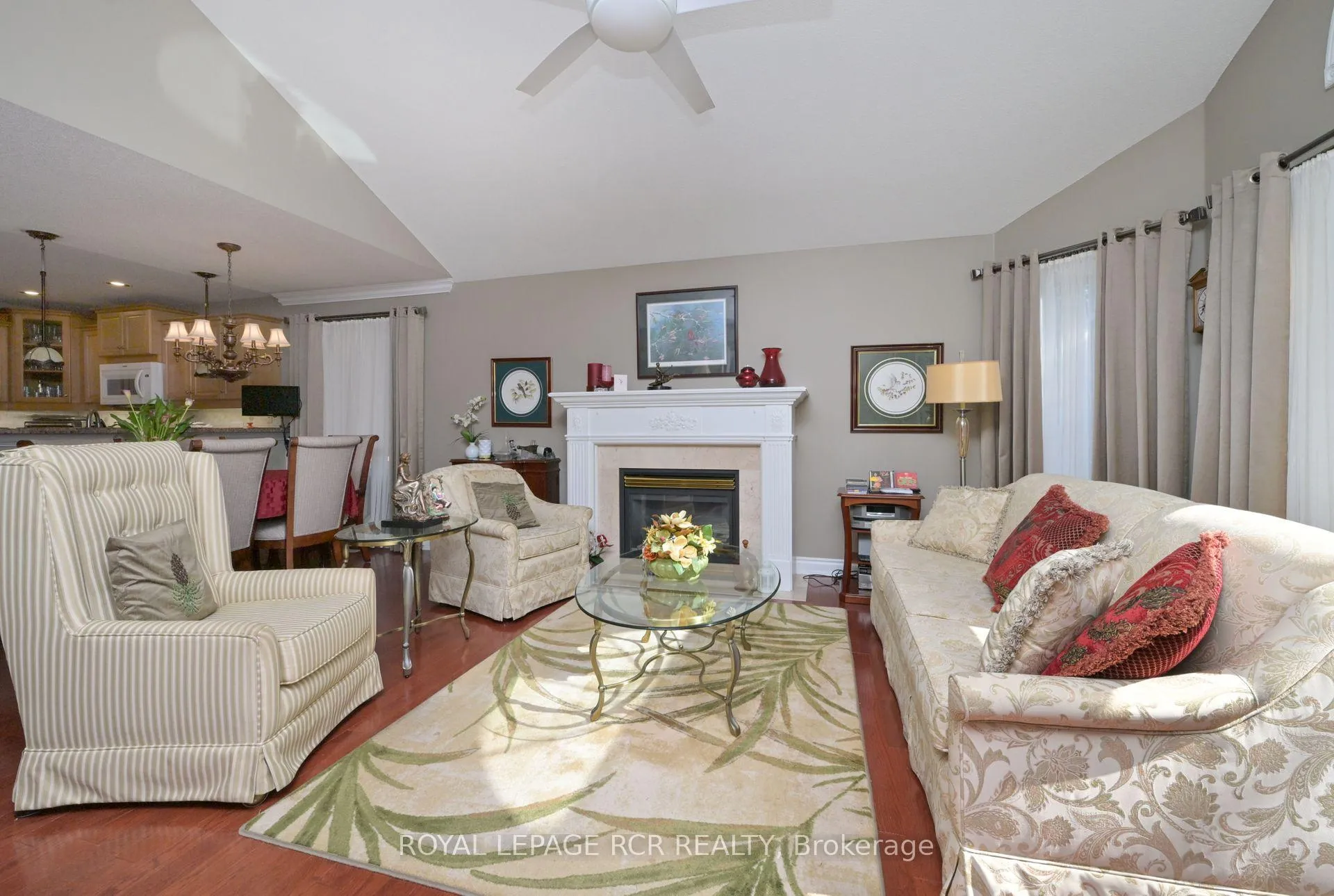 Photo 12 of 11 Montebello Terrace, New Tecumseth, Alliston — HOMEH