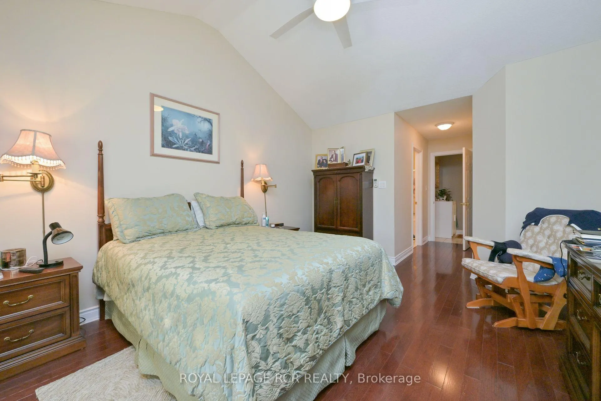 Photo 16 of 11 Montebello Terrace, New Tecumseth, Alliston — HOMEH