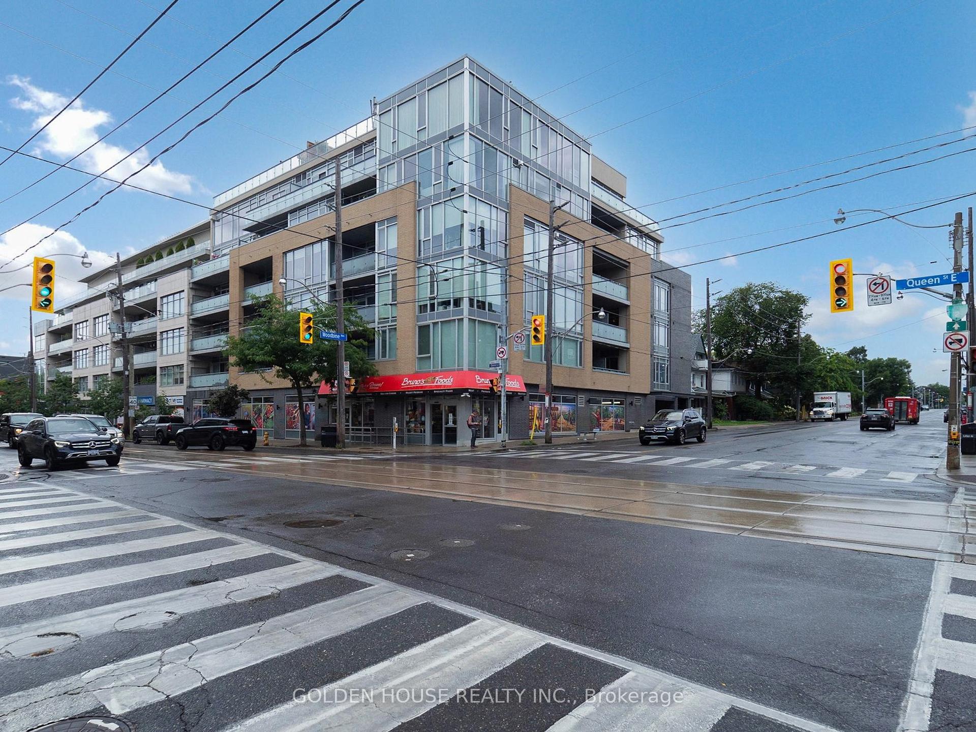 Front of Unit 403, 200 Woodbine Avenue