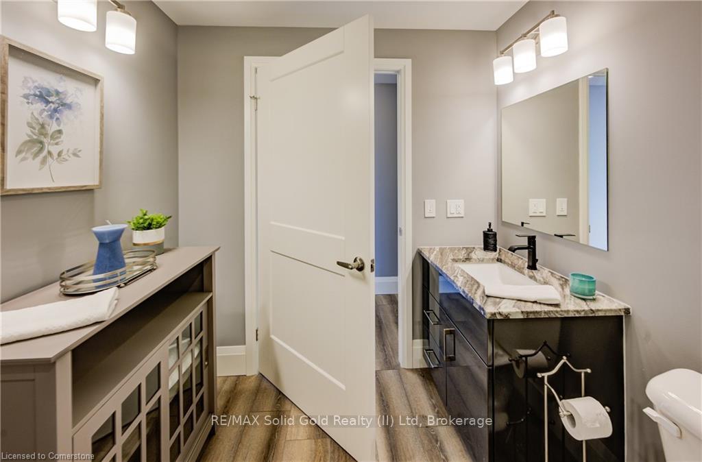 Photo 27 of Unit 1805, 108 Garment Street, Kitchener — HOMEH