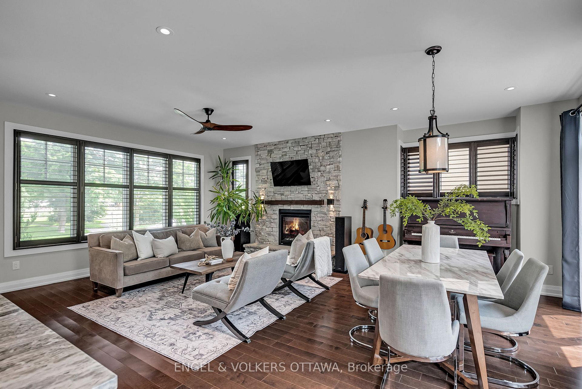 Photo 11 of 598 Golden Avenue, Ottawa, McKellar/Highland — HOMEH
