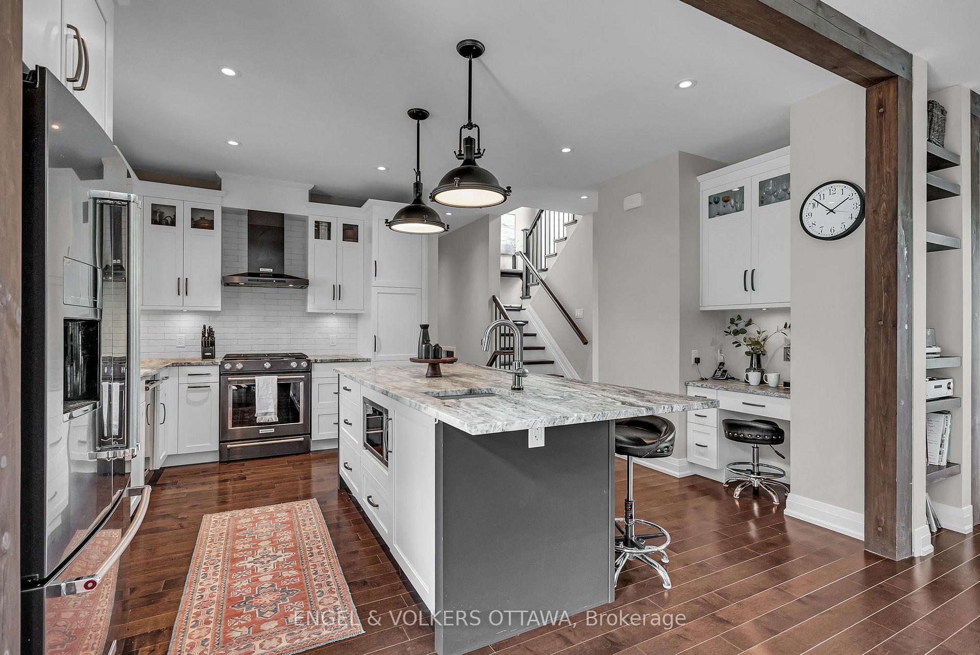 Photo 14 of 598 Golden Avenue, Ottawa, McKellar/Highland — HOMEH