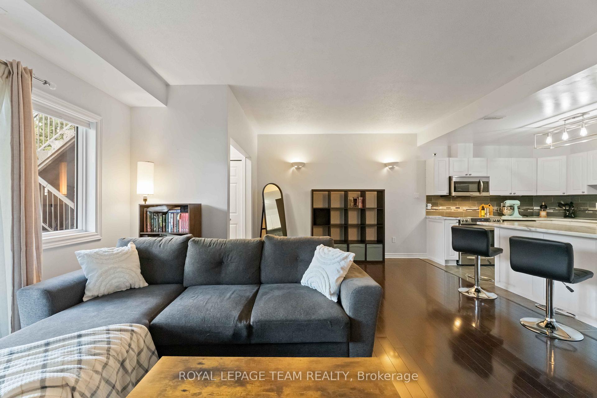 Photo 9 of Unit A, 97 Crestway Drive, Ottawa, Barrhaven East — HOMEH