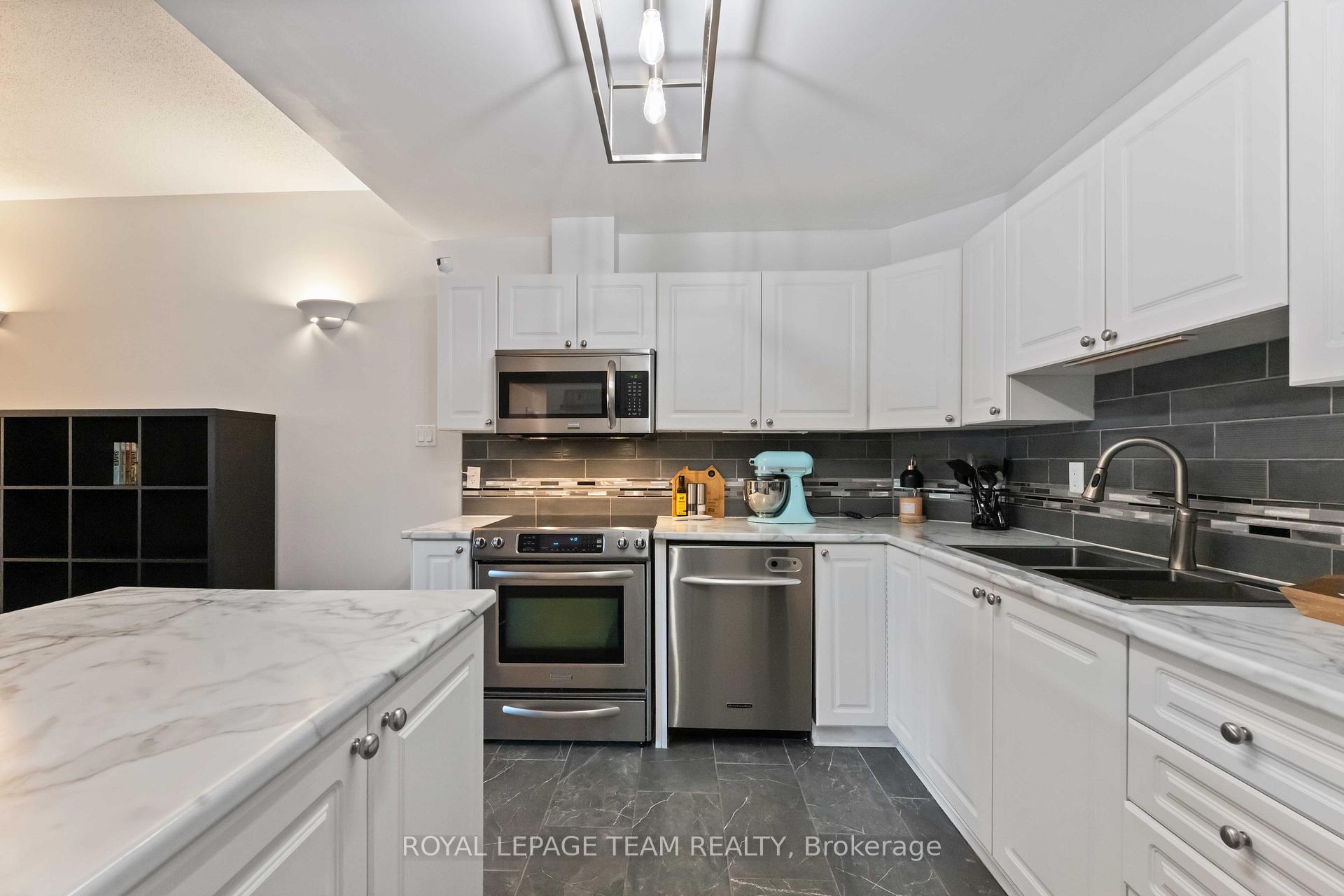 Photo 16 of Unit A, 97 Crestway Drive, Ottawa, Barrhaven East — HOMEH