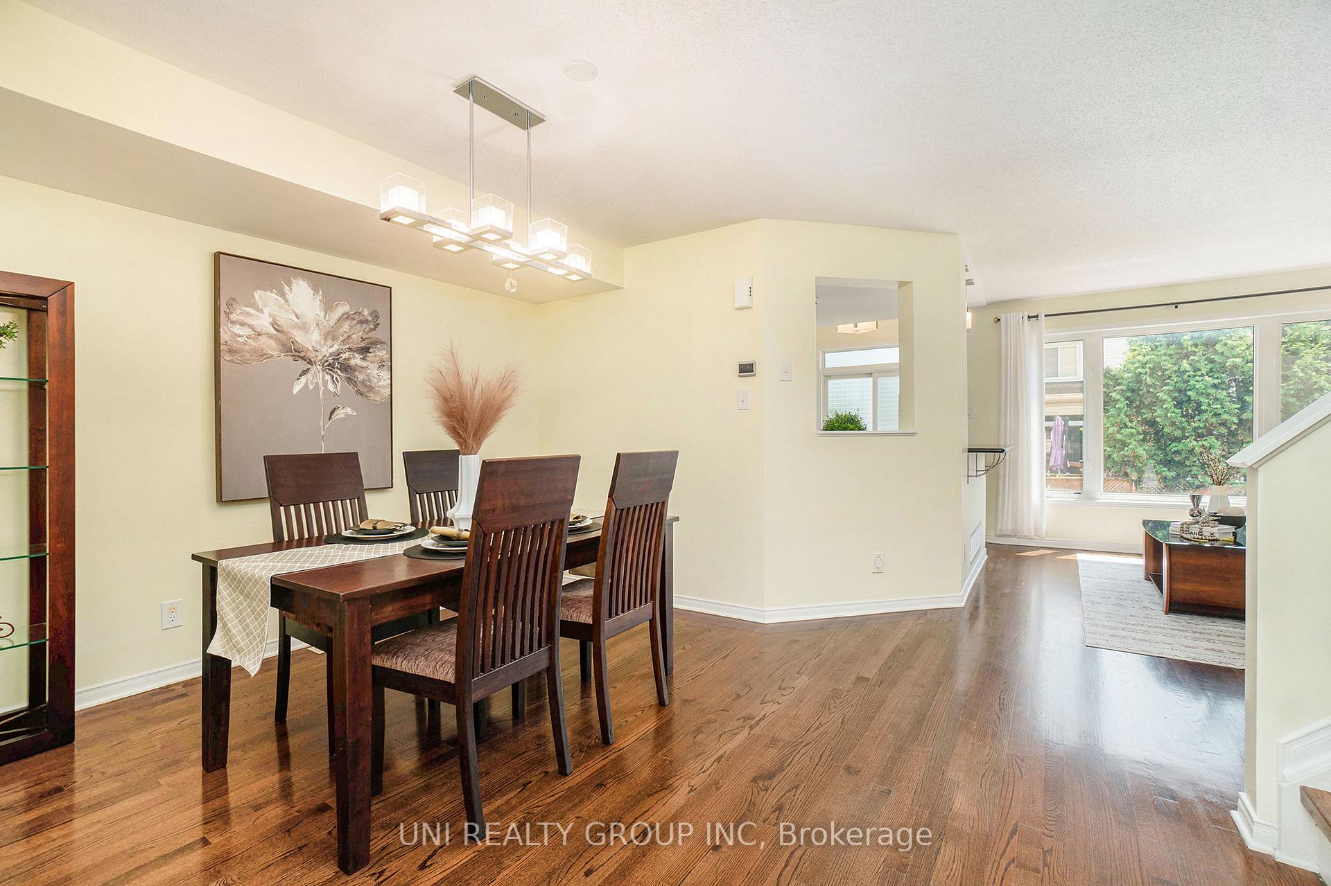 Photo 9 of 80 Chesapeake Crescent, Ottawa, Barrhaven - Cedargrove/Fraserdale — HOMEH
