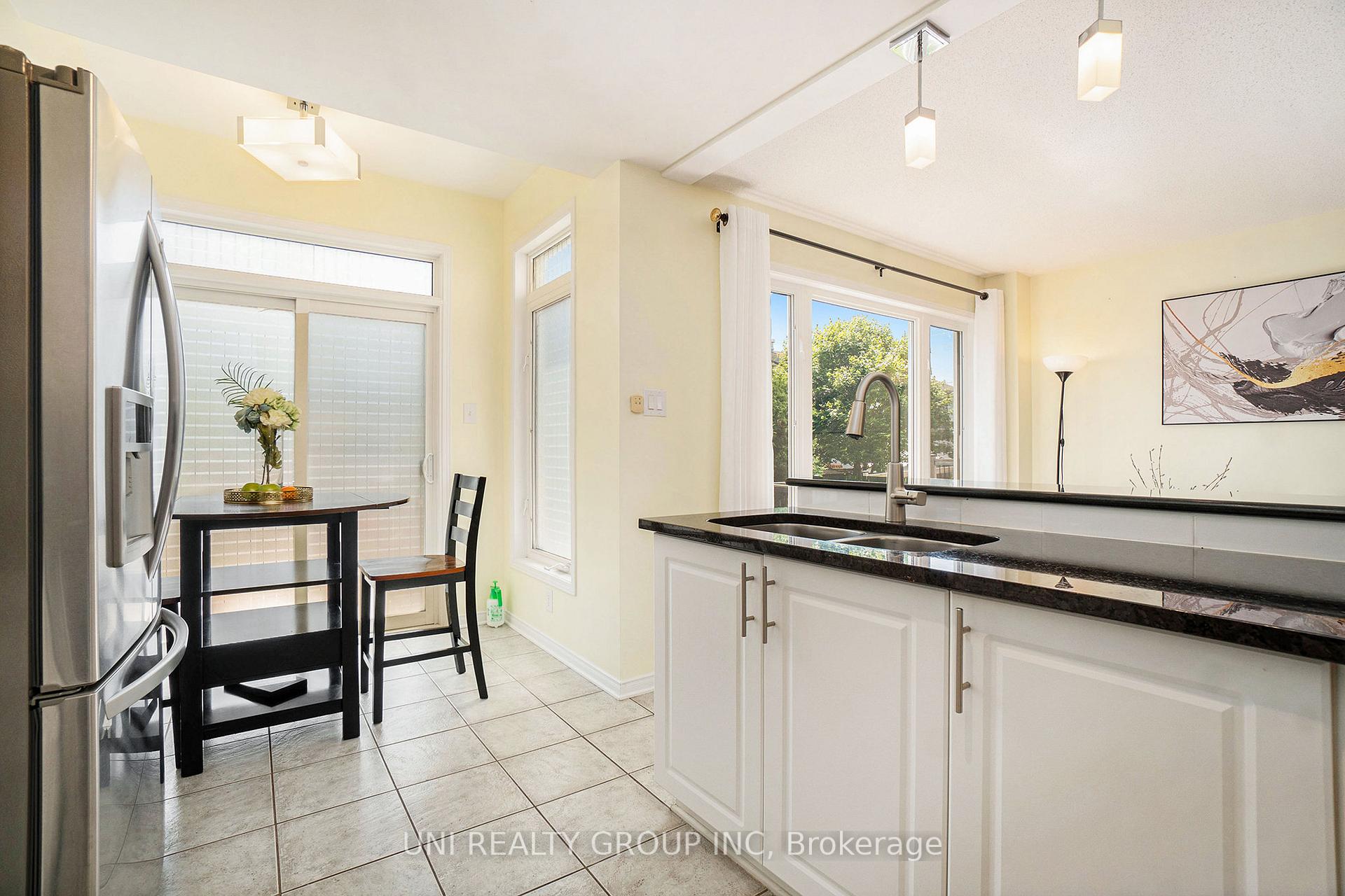 Photo 14 of 80 Chesapeake Crescent, Ottawa, Barrhaven - Cedargrove/Fraserdale — HOMEH
