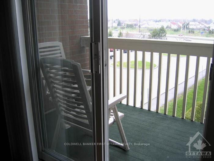 Photo 2 of Unit 311, 325 Centrum Boulevard, Ottawa, Bilberry Creek/Queenswood Heights — HOMEH