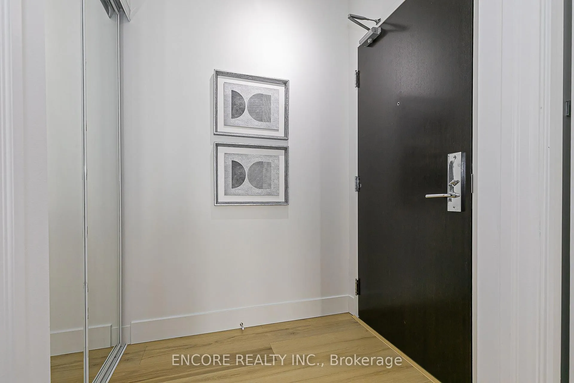 Photo 7 of Unit 307, 57 Upper Duke Crescent, Markham, Unionville — HOMEH