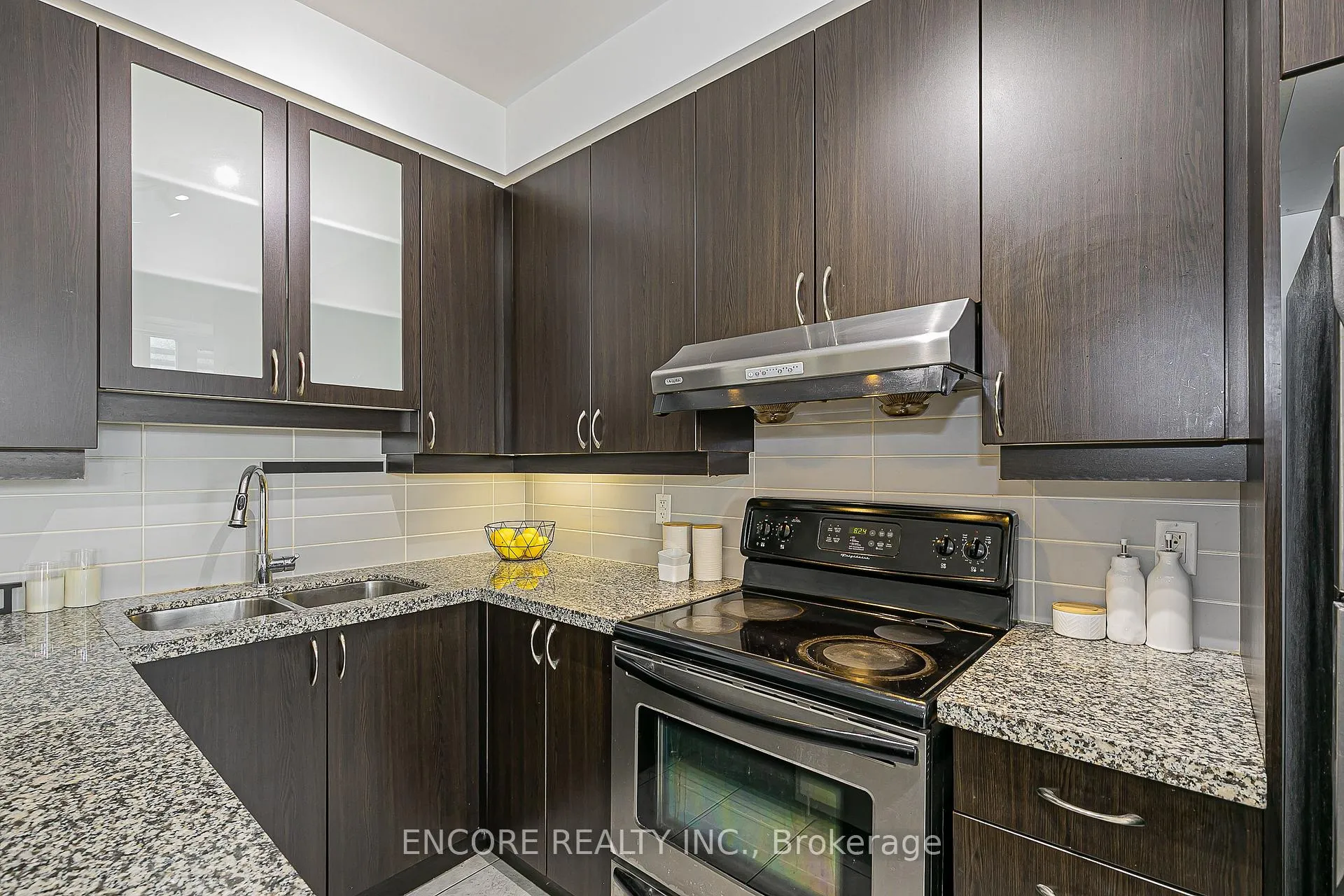 Photo 17 of Unit 307, 57 Upper Duke Crescent, Markham, Unionville — HOMEH
